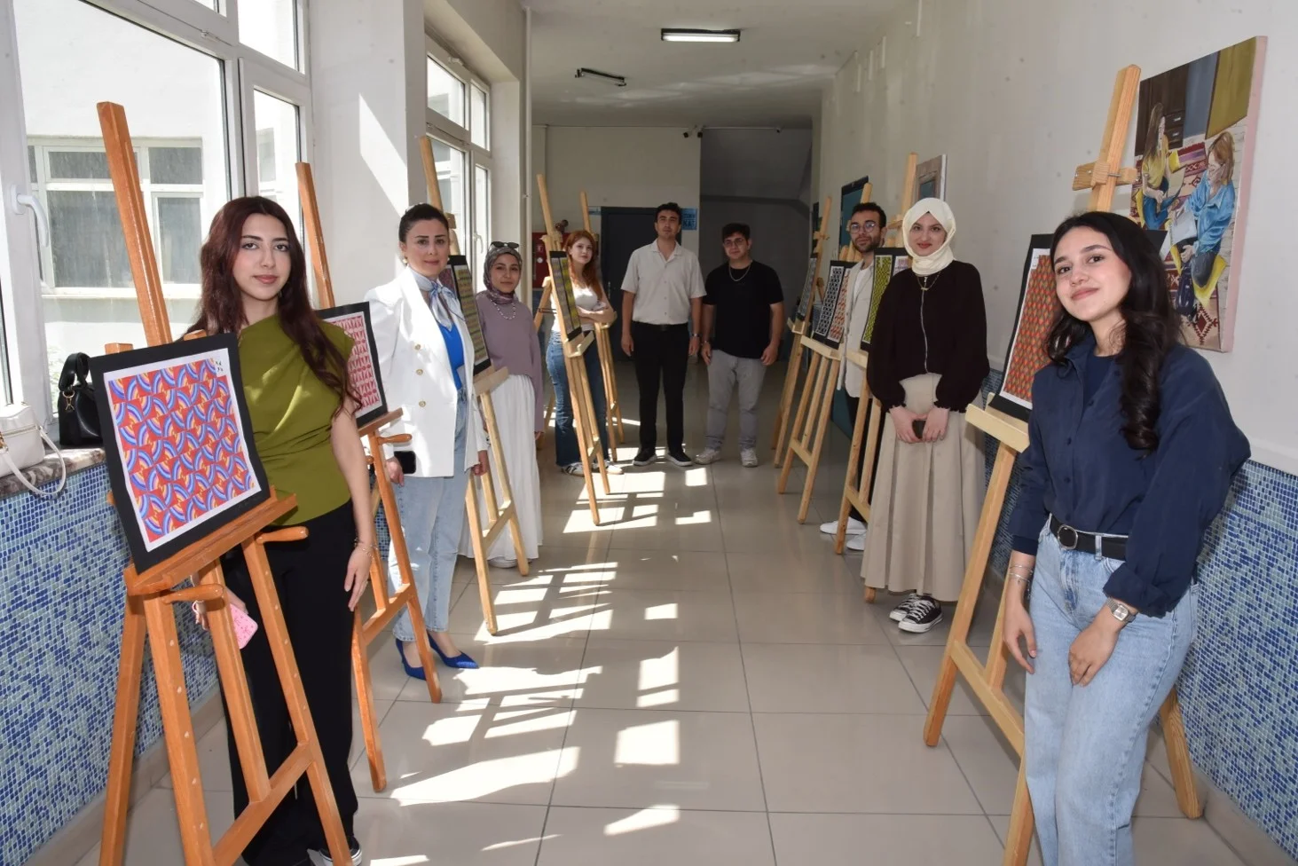 Matematik Öğretiminde İlişkilendirme Dersi Kapsamında Resim Sergisi