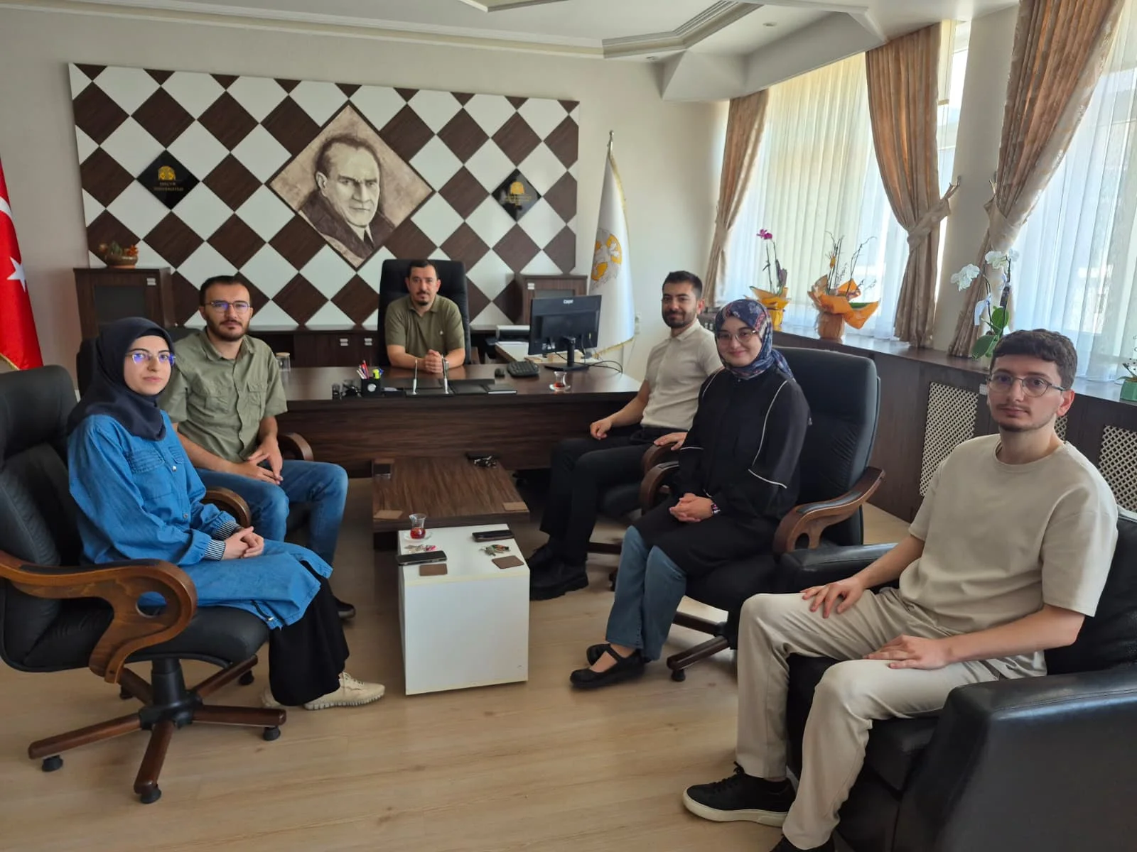 Fakültemiz Araştırma Görevlileri ile Dönem Sonu Değerlendirme Toplantısı Gerçekleştirildi