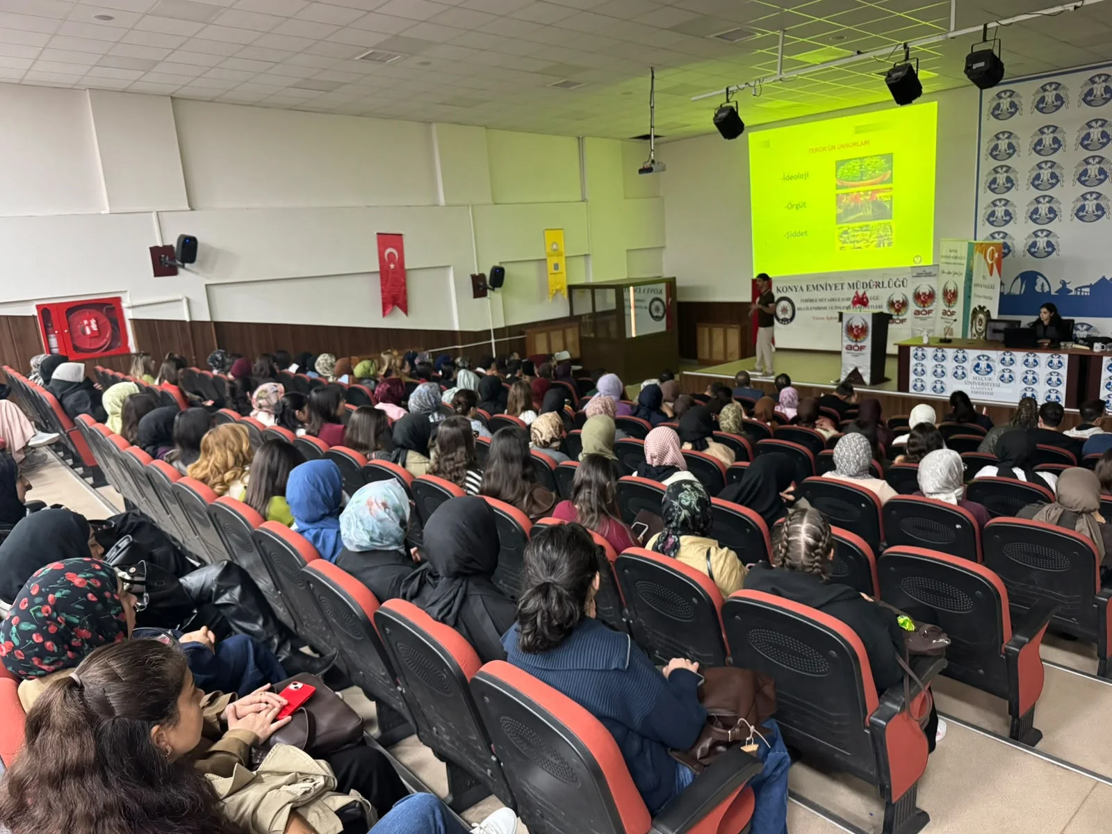 Fakültemizde Terörle Mücadele Farkındalık Eğitimi Düzenlendi