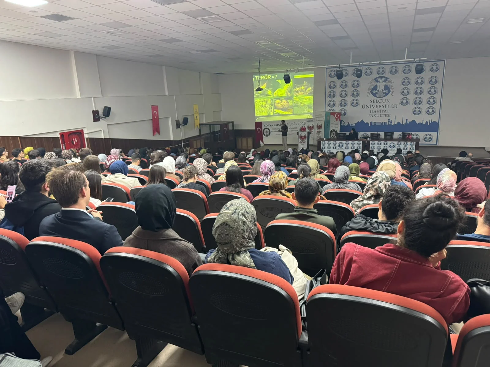 Fakültemizde Terörle Mücadele Farkındalık Eğitimi Düzenlendi