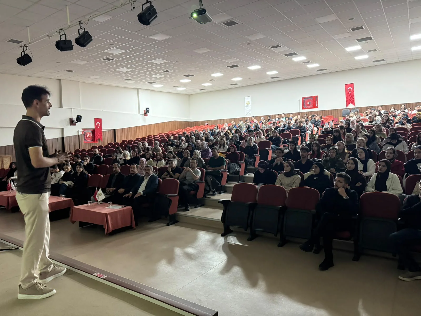 Fakültemizde Terörle Mücadele Farkındalık Eğitimi Düzenlendi