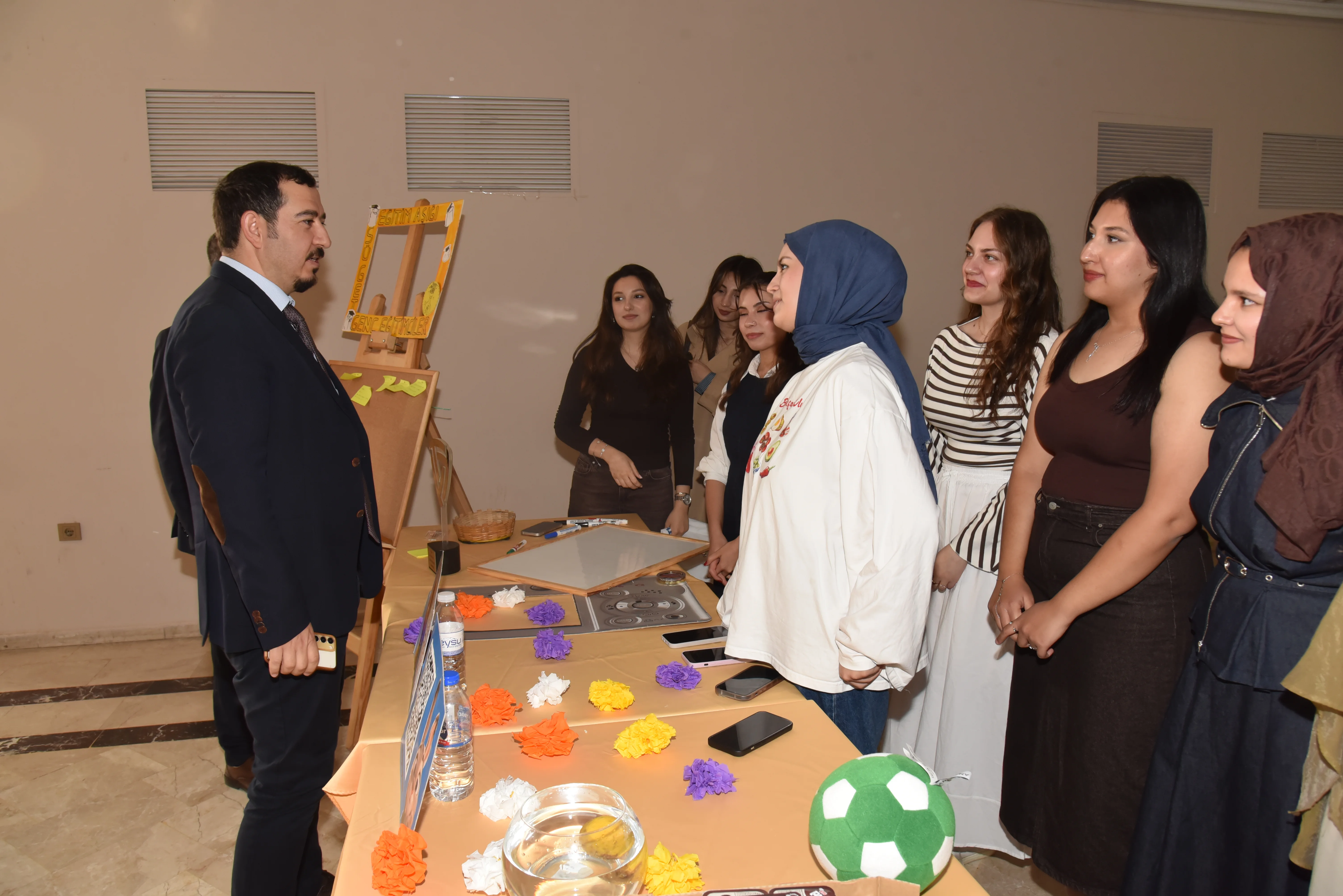 Fakültemizde Geleneksel Oryantasyon Programı Coşkuyla Gerçekleştirildi