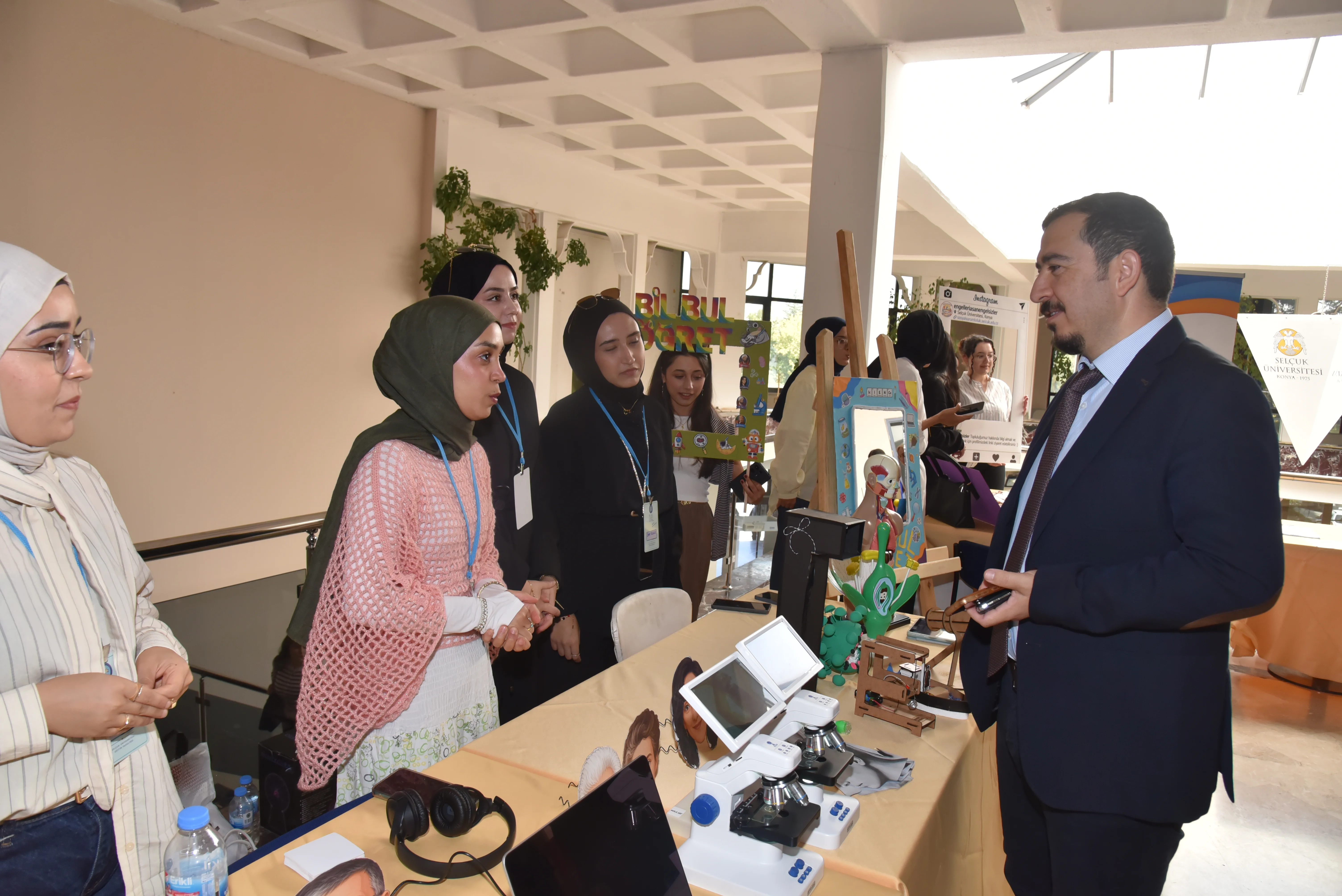 Fakültemizde Geleneksel Oryantasyon Programı Coşkuyla Gerçekleştirildi