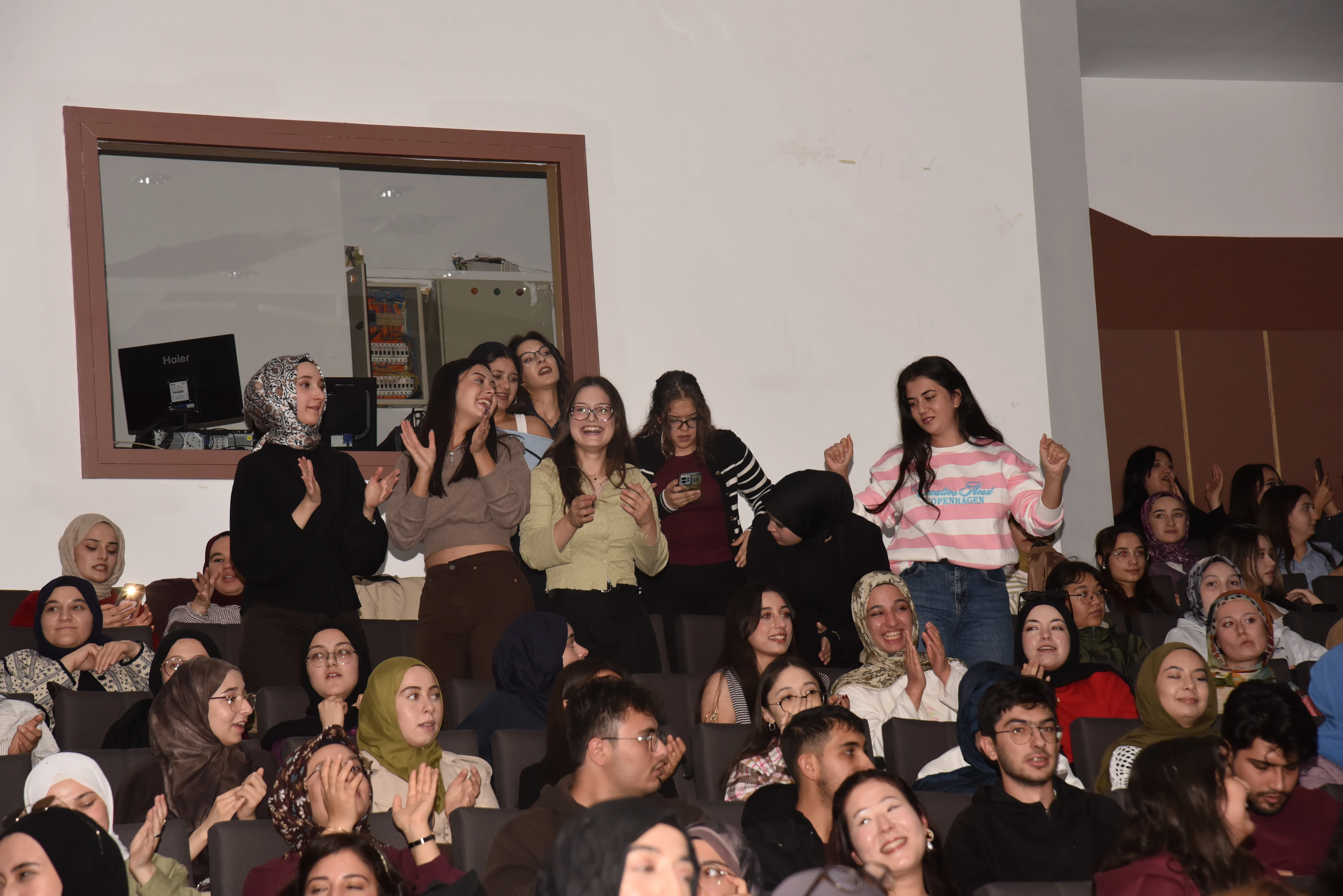 Fakültemizde Geleneksel Oryantasyon Programı Coşkuyla Gerçekleştirildi