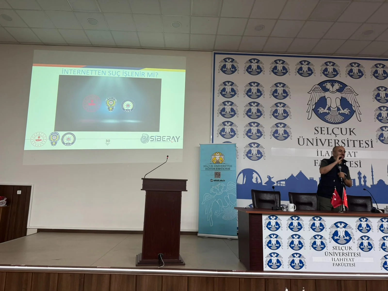 Siber Güvenlik Farkındalık Eğitimi Düzenlendi