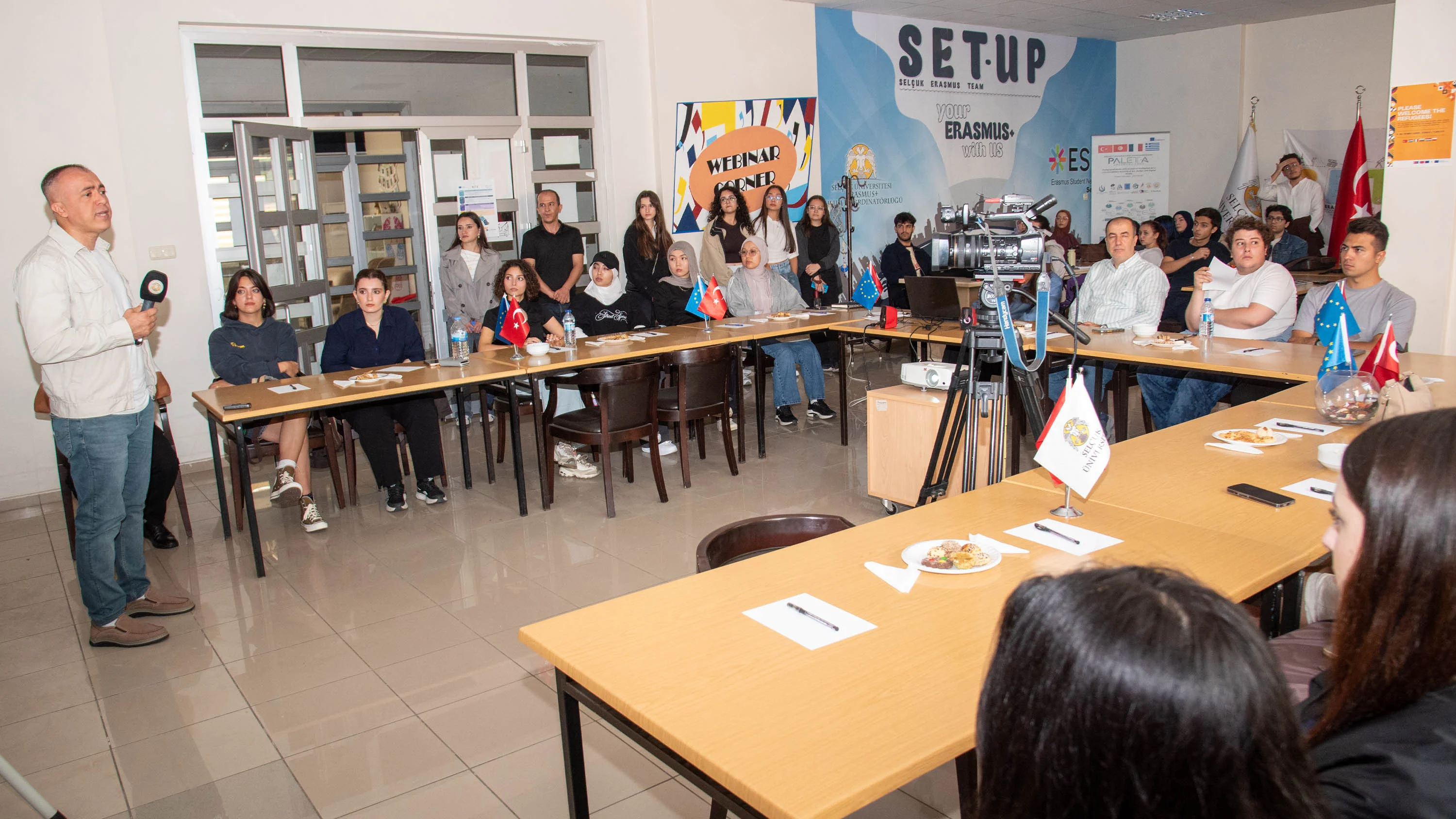 Selçuk Üniversitesinde Erasmus+ Öğrencilerine Değişim Sürecine Hazırlık Atölyesi Düzenlendi