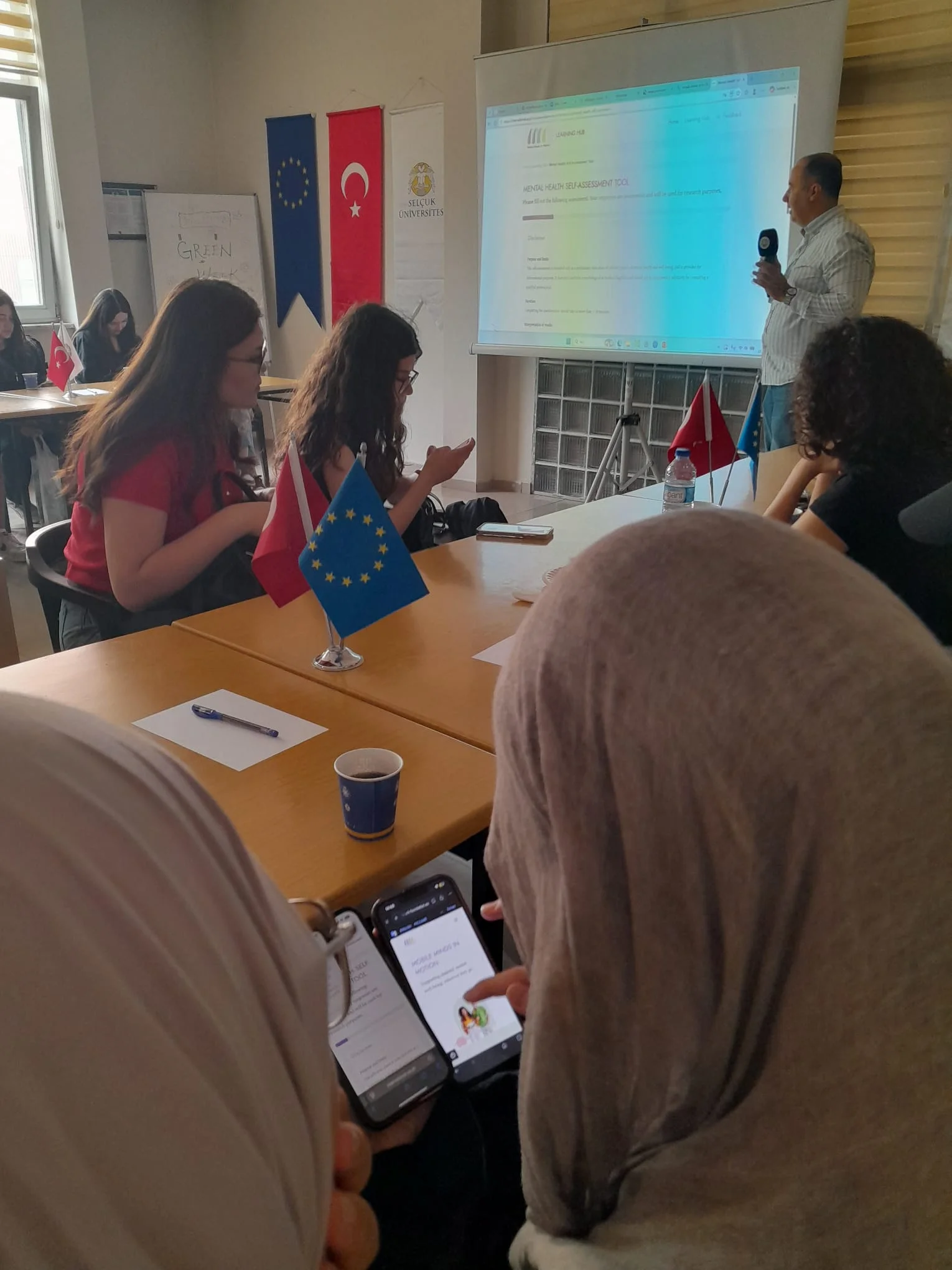 Selçuk Üniversitesinde Erasmus+ Öğrencilerine Değişim Sürecine Hazırlık Atölyesi Düzenlendi