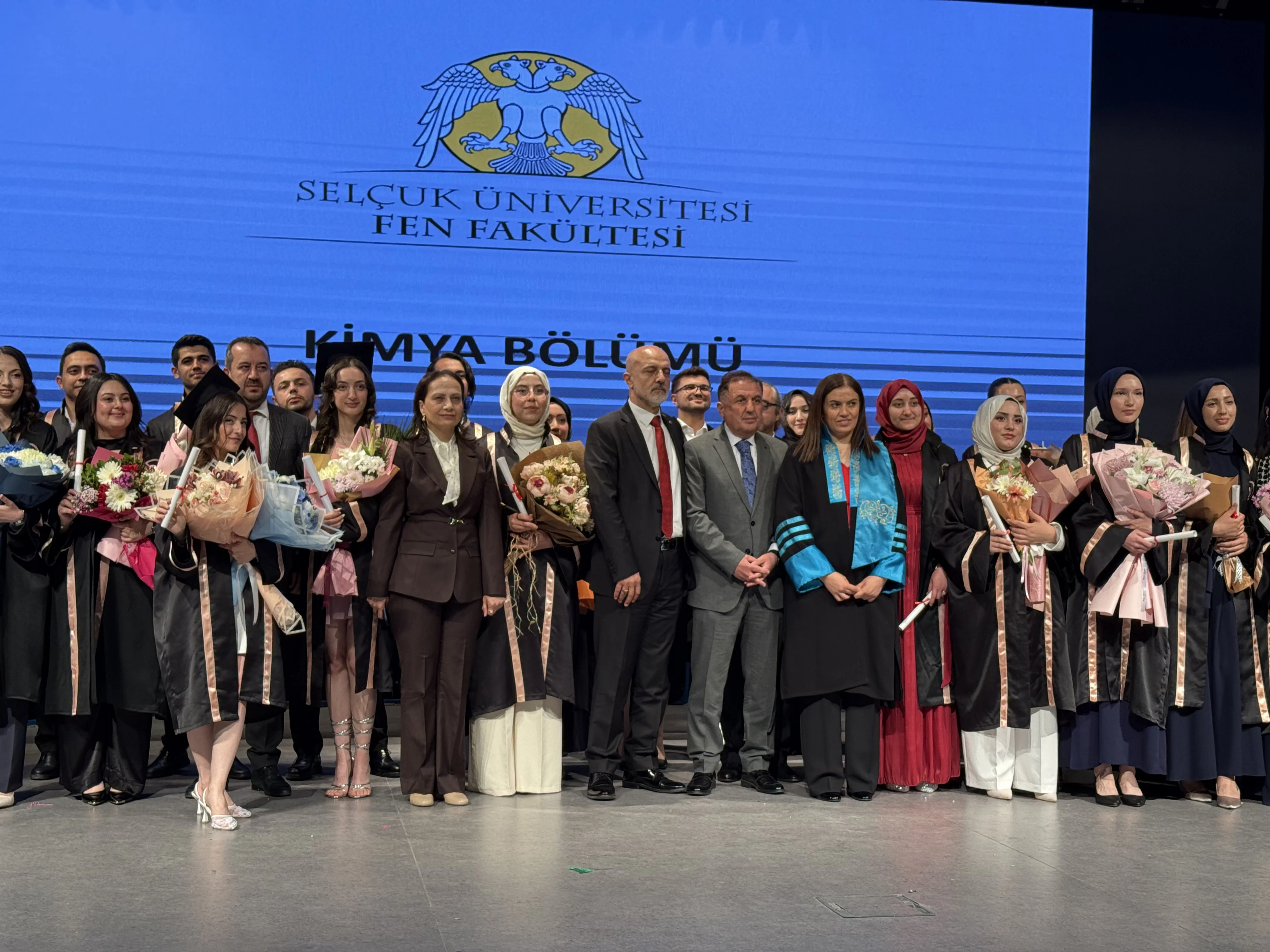 Fakültemiz 2025-2026 Mezuniyet Töreni Coşkuyla Gerçekleştirildi