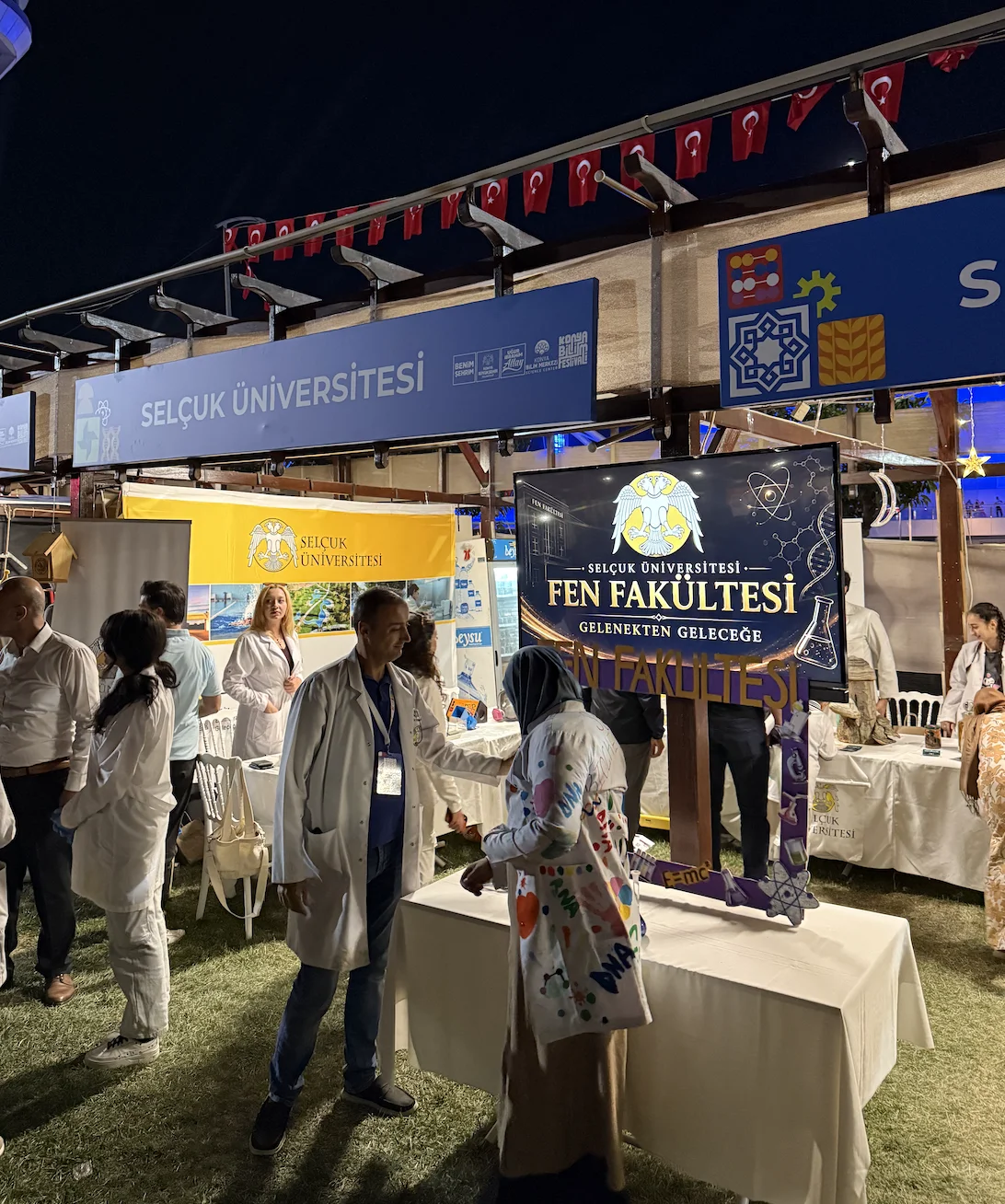Fen Fakültemiz Konya 11. Bilim Festivali’nde Bilimseverlerle Buluştu