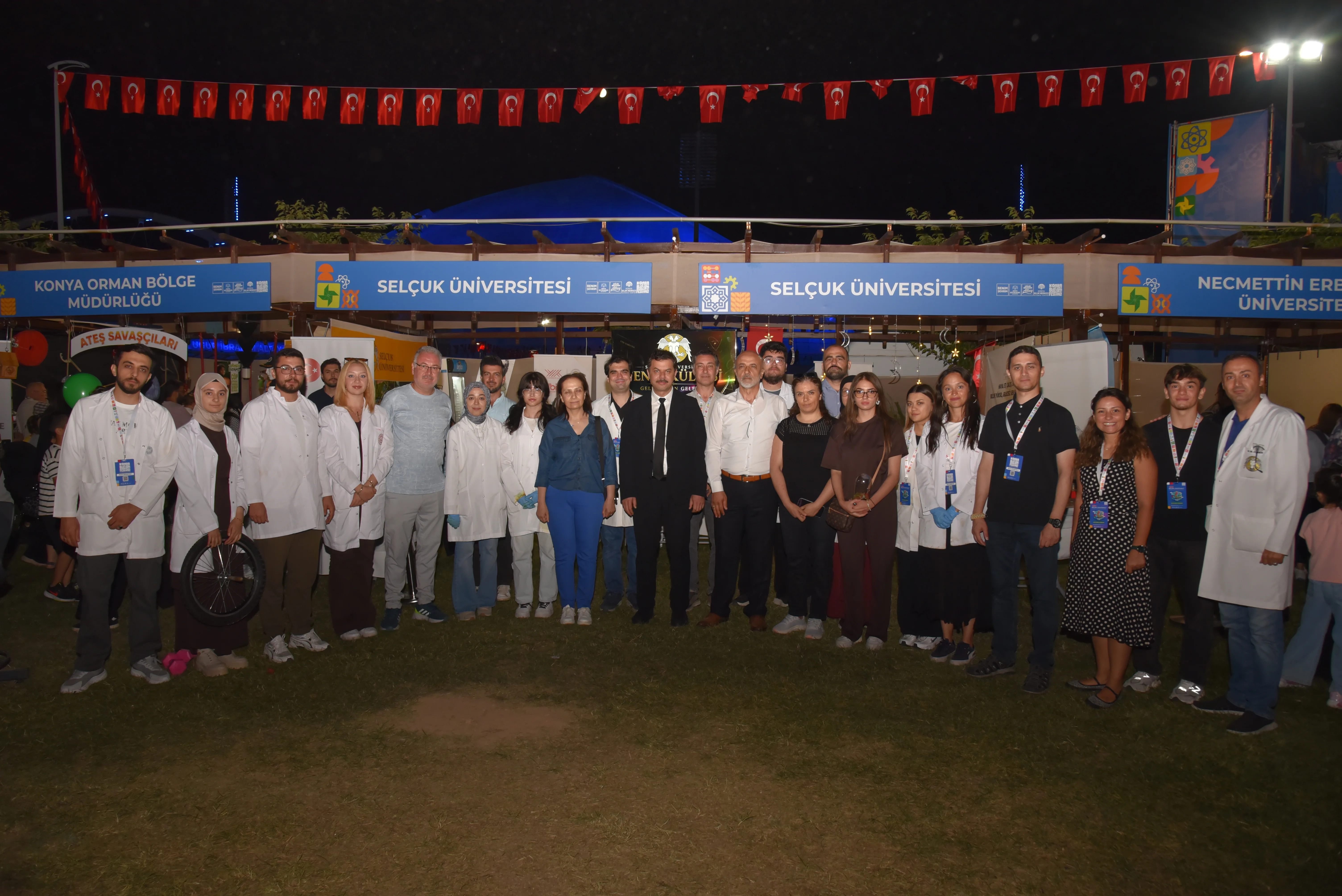 Fen Fakültemiz Konya 11. Bilim Festivali’nde Bilimseverlerle Buluştu