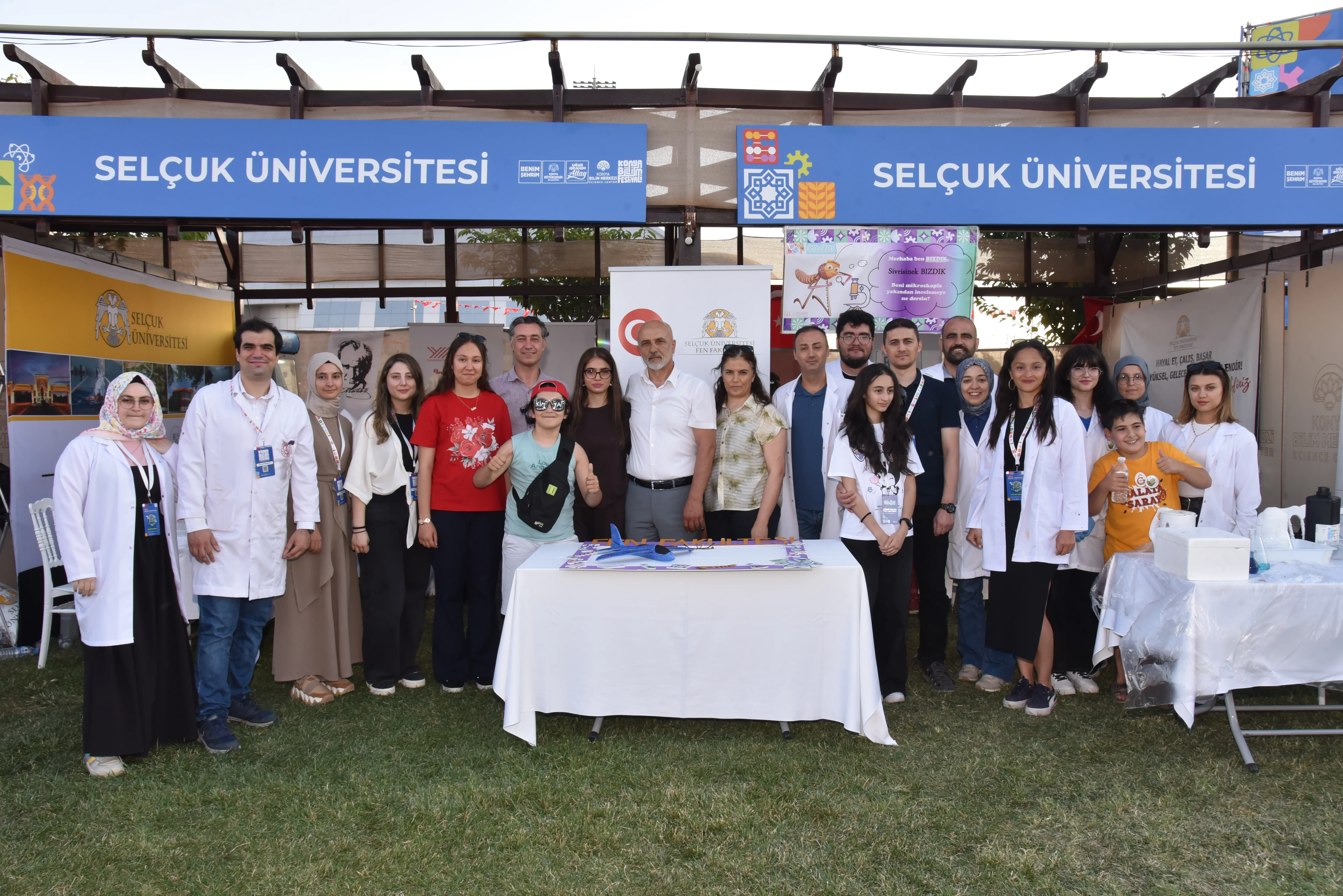 Fen Fakültemiz Konya 11. Bilim Festivali’nde Bilimseverlerle Buluştu