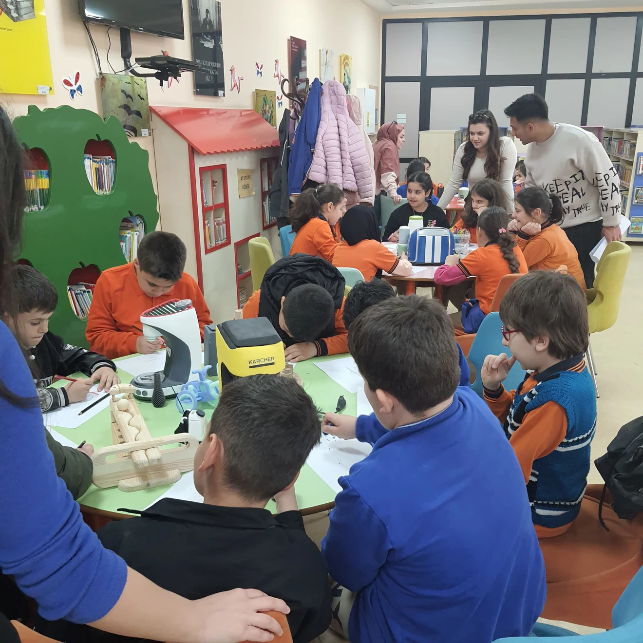 Hayal Et-Üret etkinliği 61. Kütüphaneler Haftası'nda gerçekleştirildi