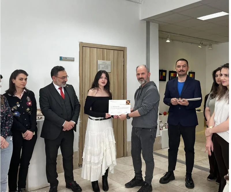 "MIXED" Sanatsal ve Endüstriyel Seramik Karma Öğrenci Sergisi