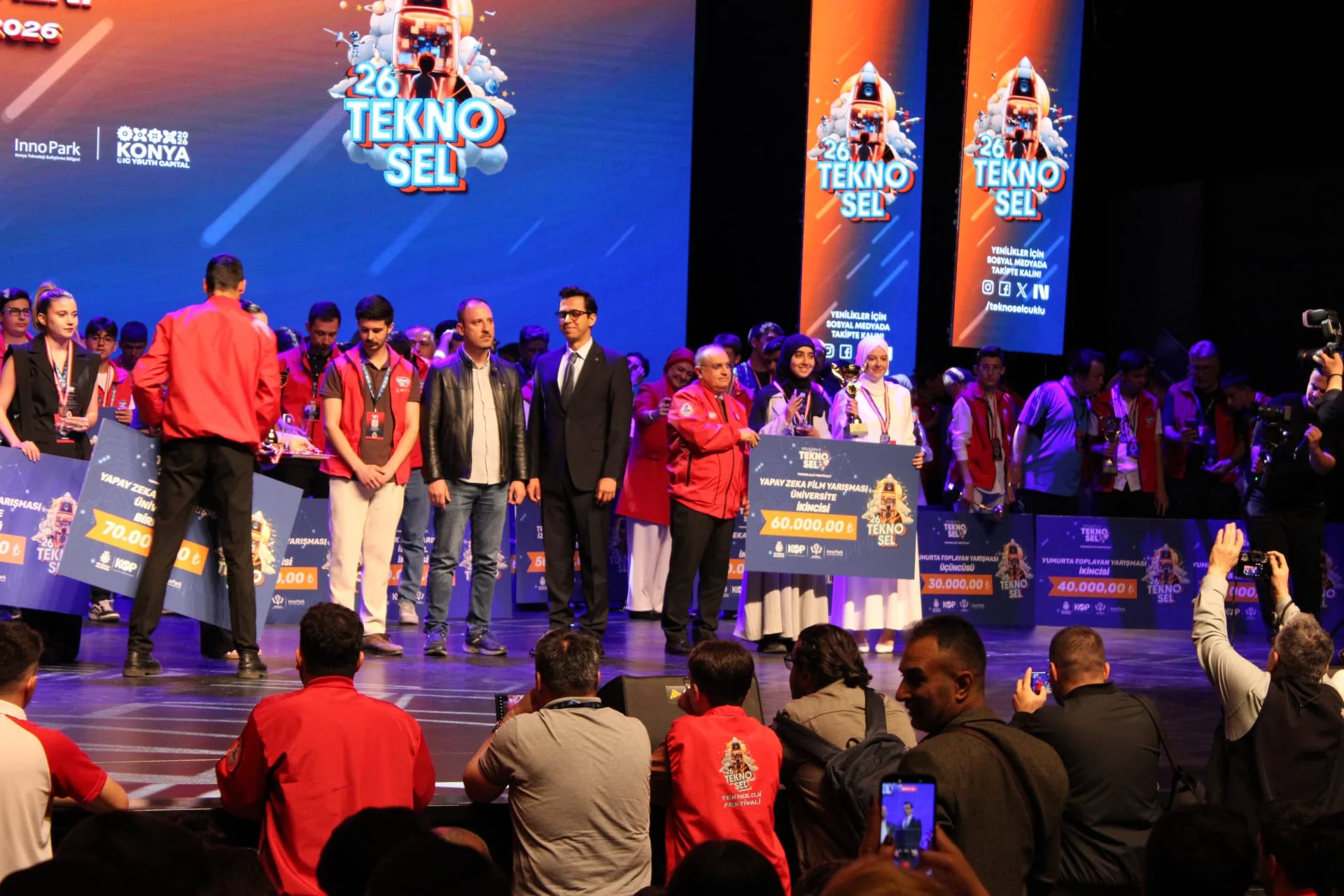 Öğrencilerimiz TEKNO-SEL 2026 Yapay Zekâ Film Yarışması'nda İkincilik Ödülünün Sahibi Oldu