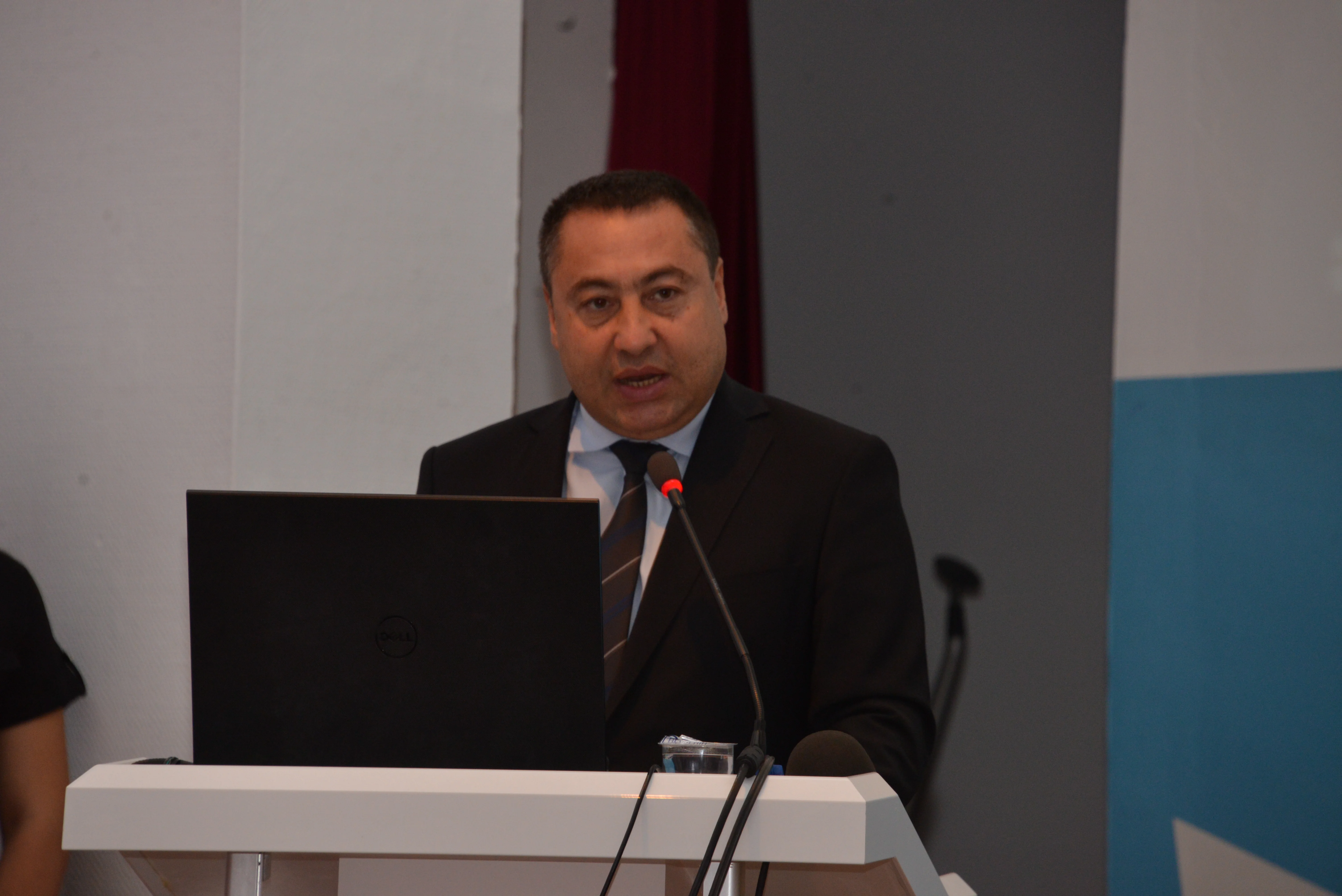 Fakültemizde Mezuniyet Coşkusu ve Yıl Sonu Sergisi Heyecanı