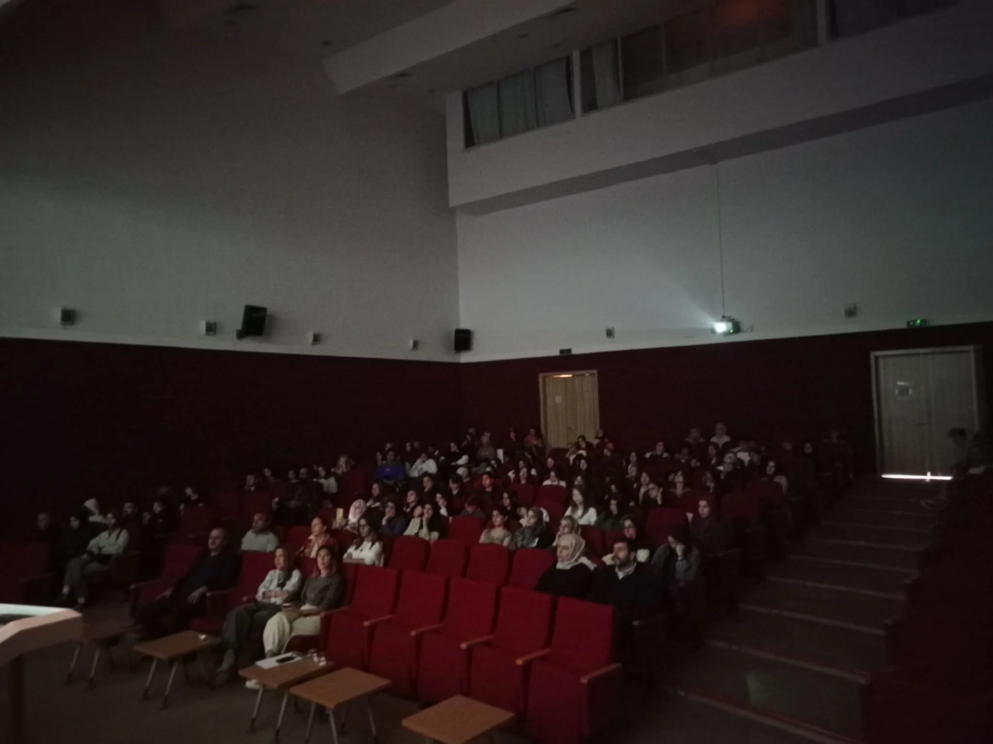 2026-2027 Eğitim-Öğretim Yılı Oryantasyon Toplantısı Dekanımız Prof. Dr. İlham Enveroğlu başkanlığında düzenlendi