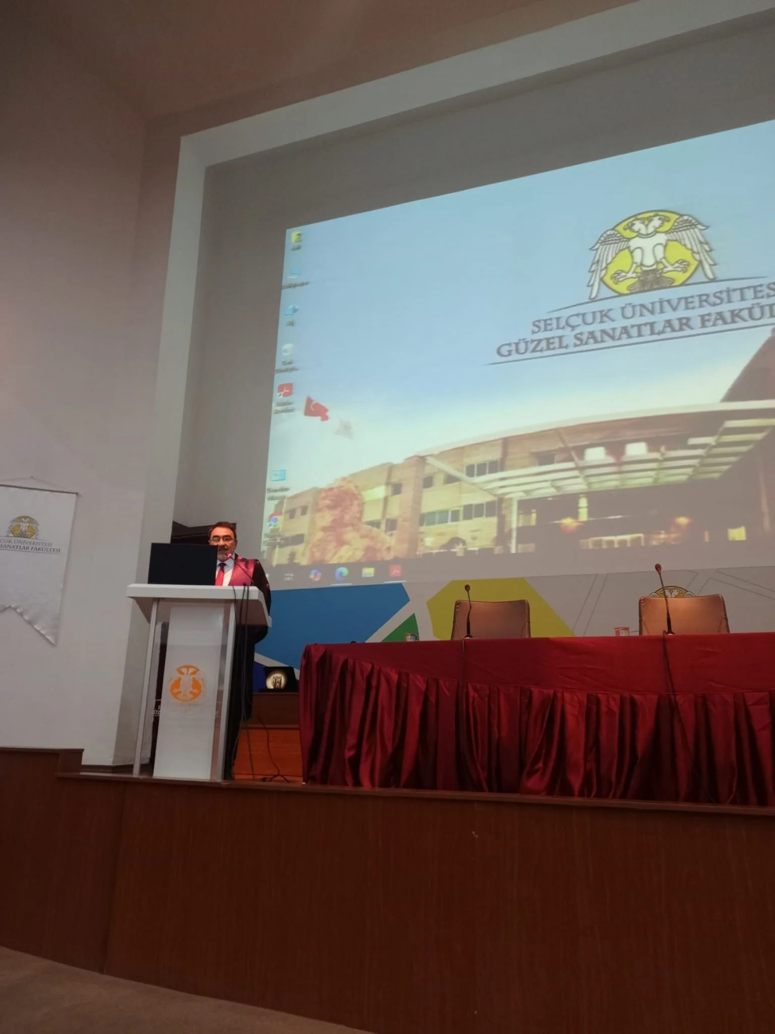 Fakültemiz 2026-2027 Eğitim Öğretim Yılı Akademik Kurul Toplantısı Rektör Yardımcısı Prof. Dr. Ahmet Ak'ın katılımıyla gerçekleştirilmiştir