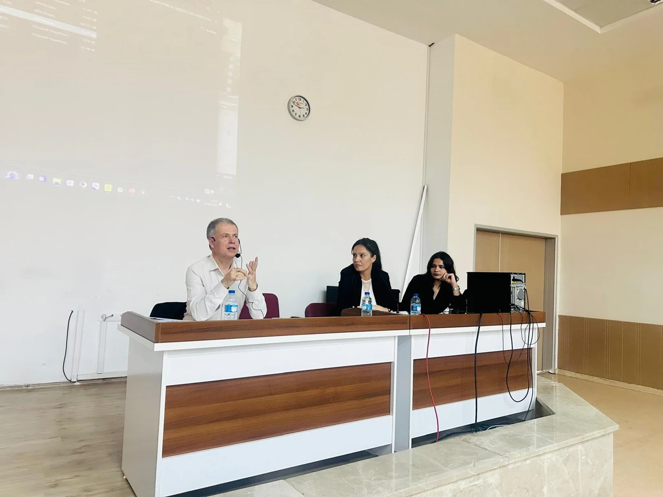 Kadına Yönelik Şiddetin  Yasal ve Hukuki Boyutu Konulu Program Düzenlendi