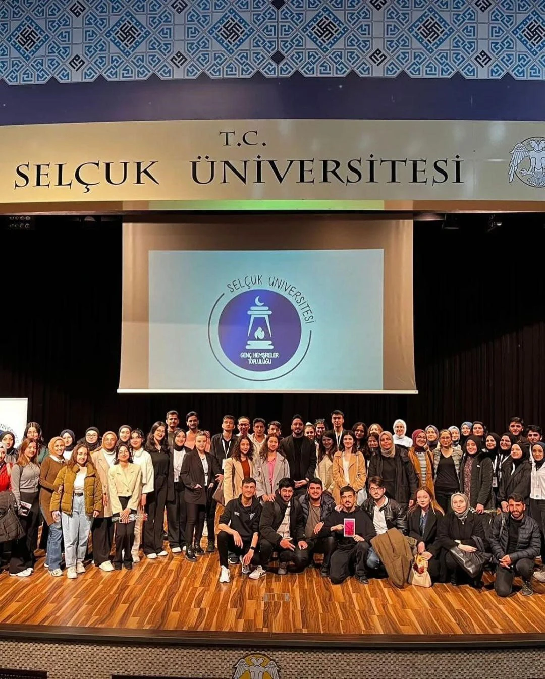 Genç Hemşireler Topluluğu 
