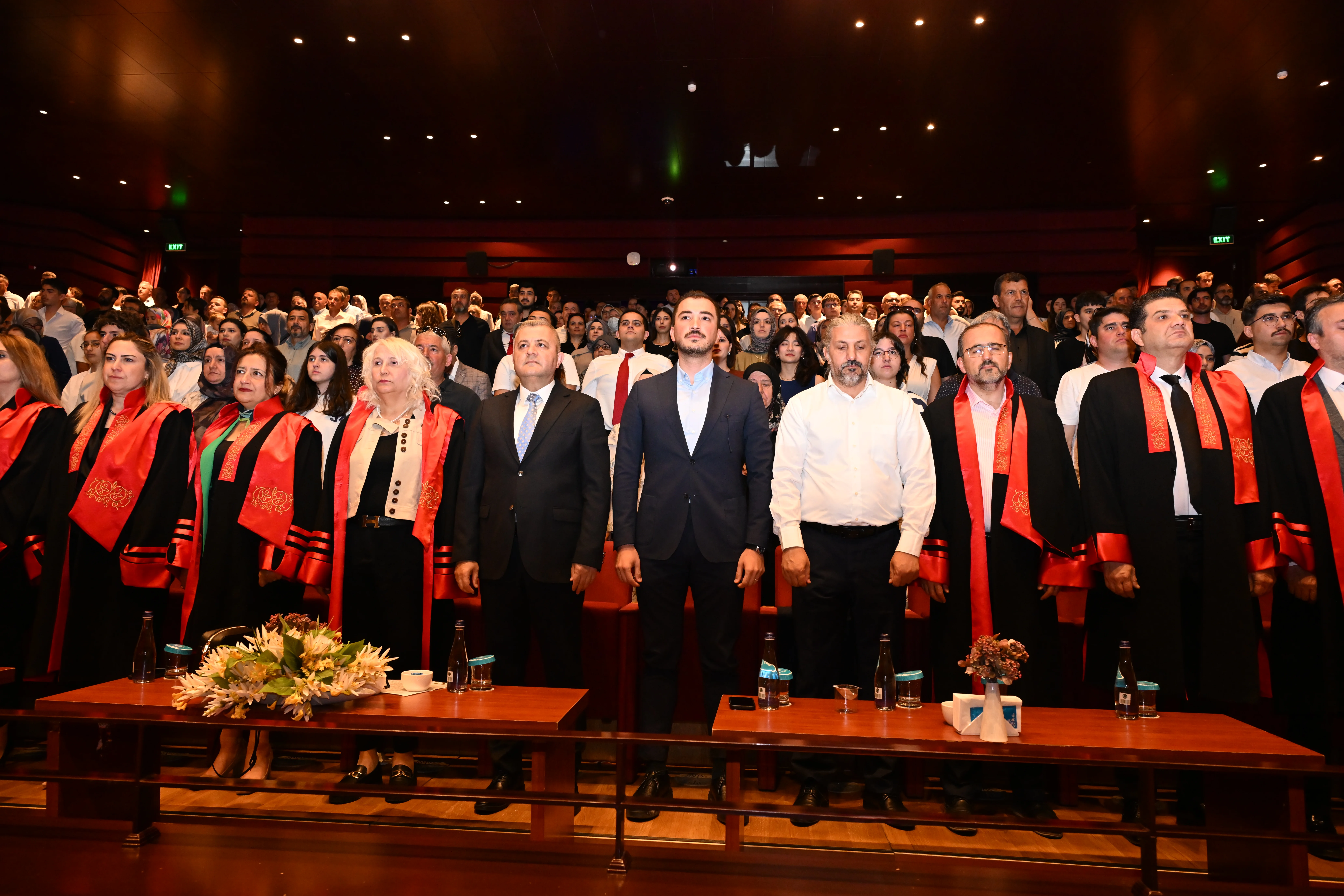 Fakültemiz 2025-2026 Eğitim-Öğretim Yılı Mezuniyet Töreni Yapıldı.