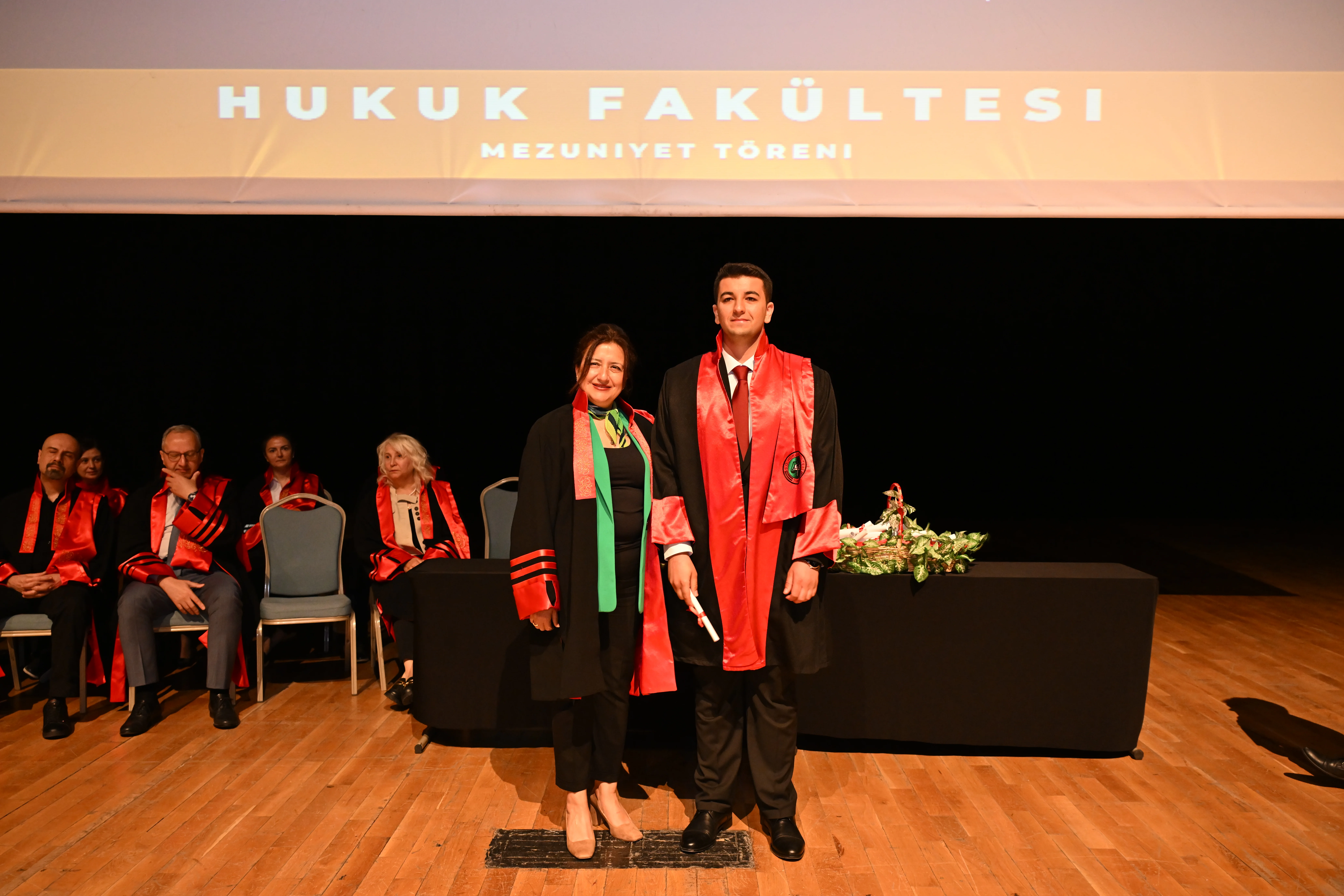 Fakültemiz 2025-2026 Eğitim-Öğretim Yılı Mezuniyet Töreni Yapıldı.