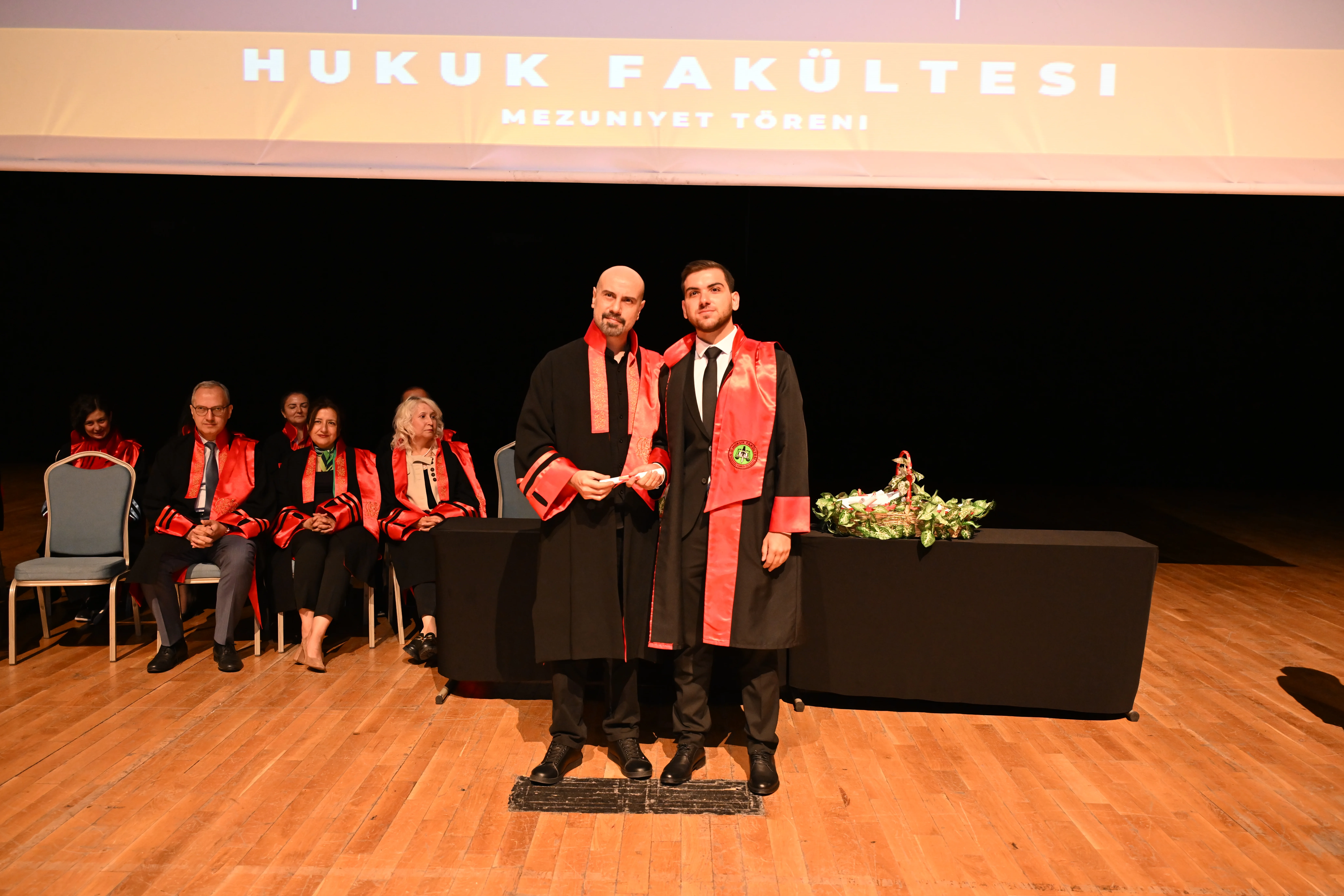 Fakültemiz 2025-2026 Eğitim-Öğretim Yılı Mezuniyet Töreni Yapıldı.
