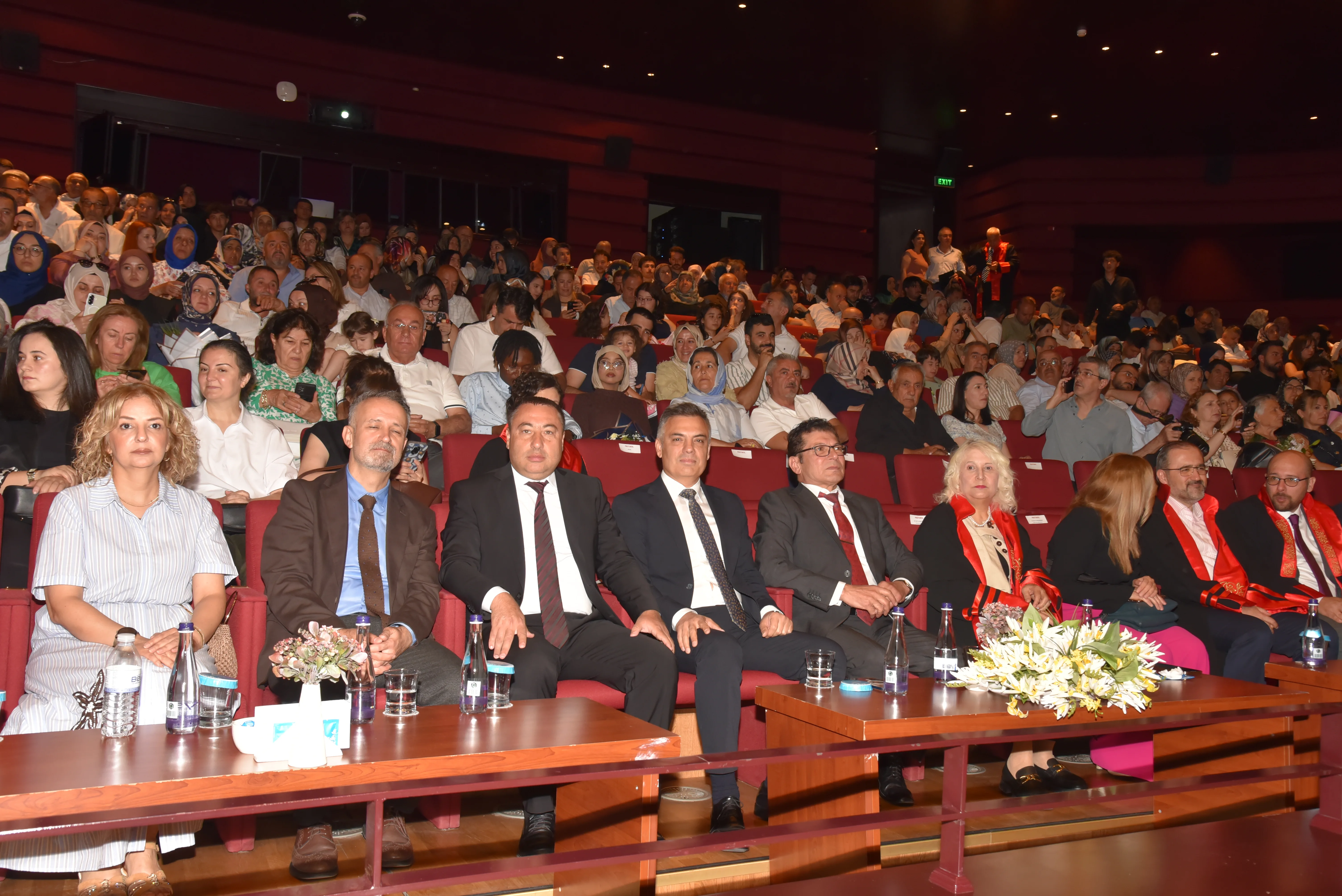 Fakültemiz 2025-2026 Eğitim-Öğretim Yılı Mezuniyet Töreni Yapıldı.
