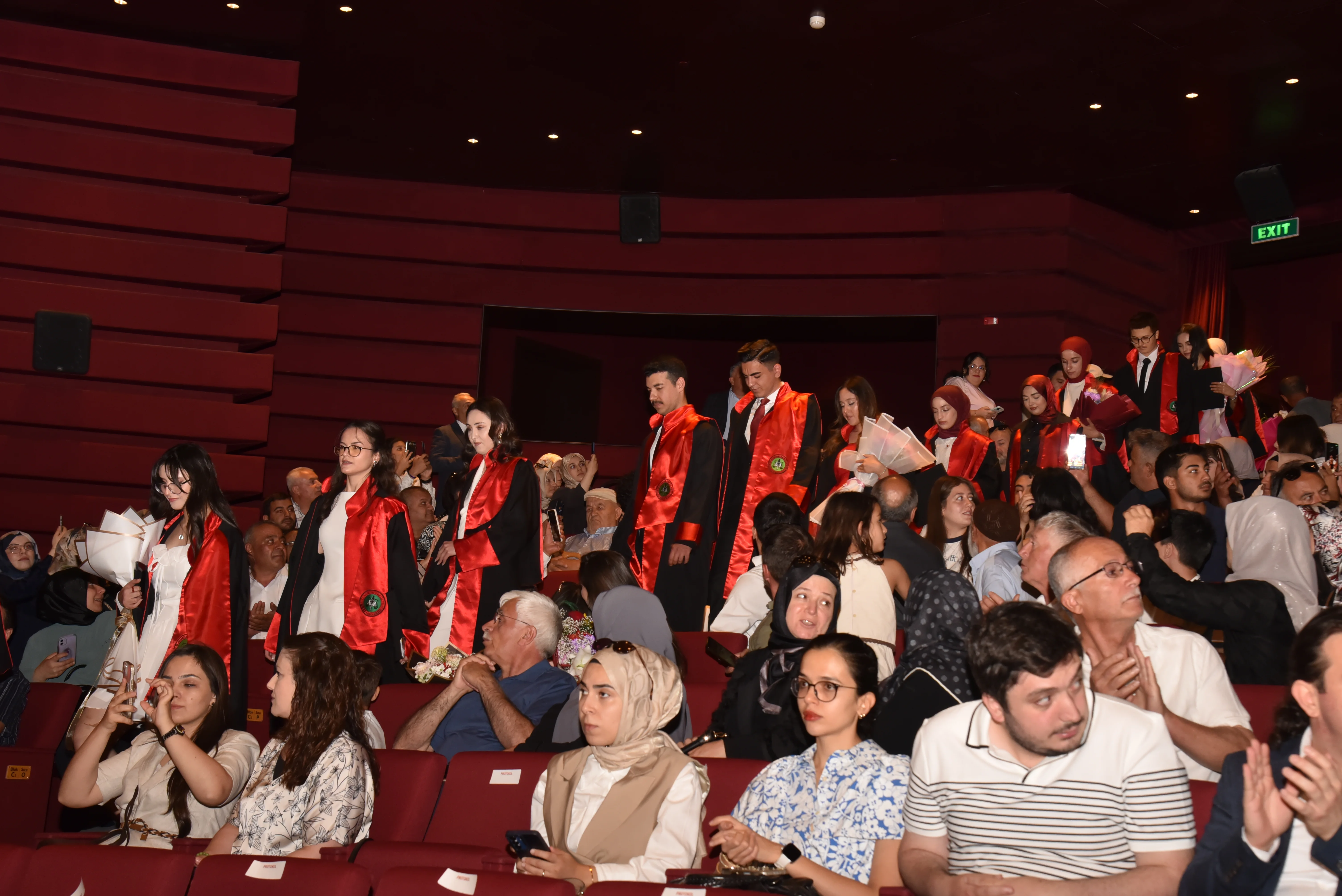 Fakültemiz 2025-2026 Eğitim-Öğretim Yılı Mezuniyet Töreni Yapıldı.