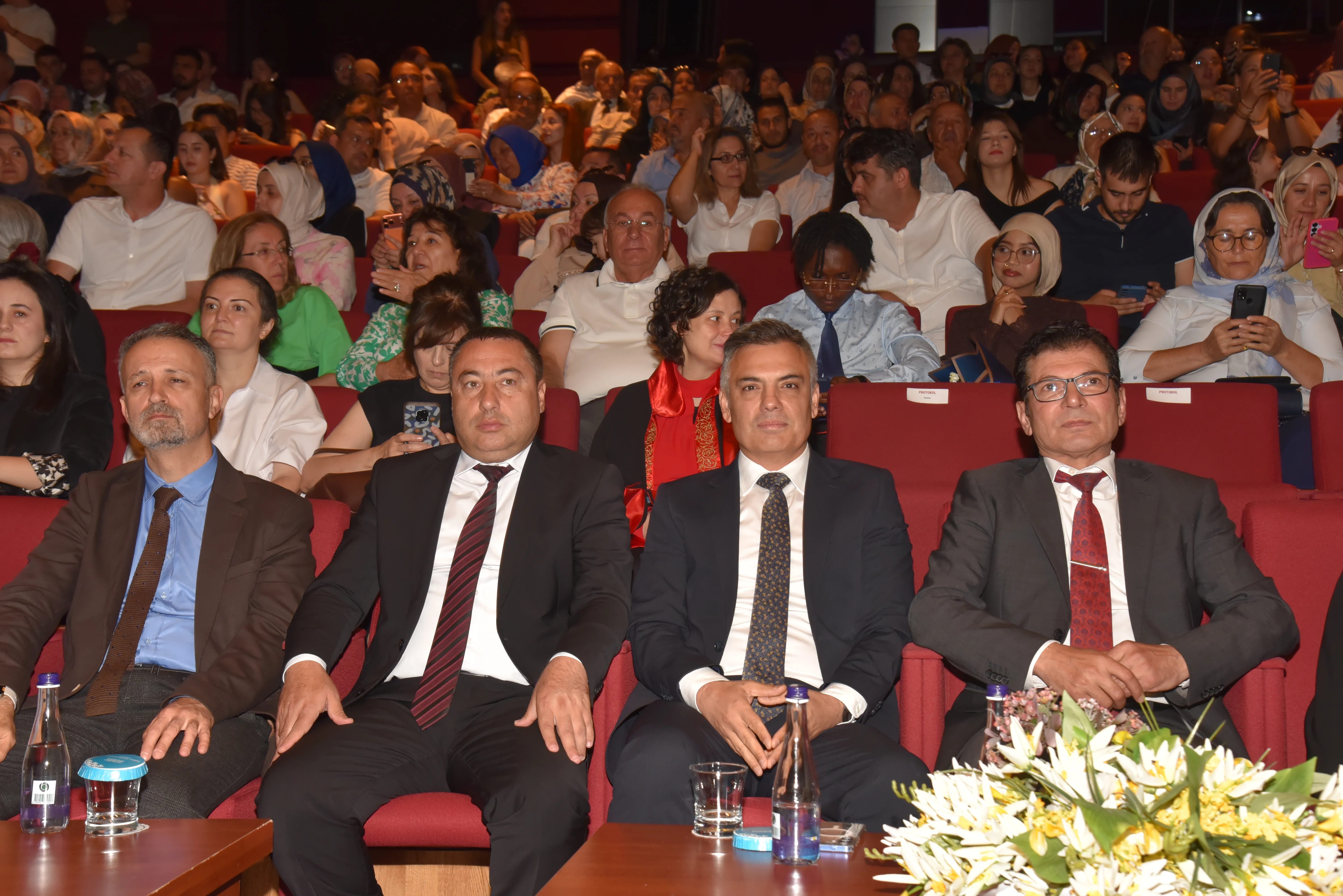 Fakültemiz 2025-2026 Eğitim-Öğretim Yılı Mezuniyet Töreni Yapıldı.