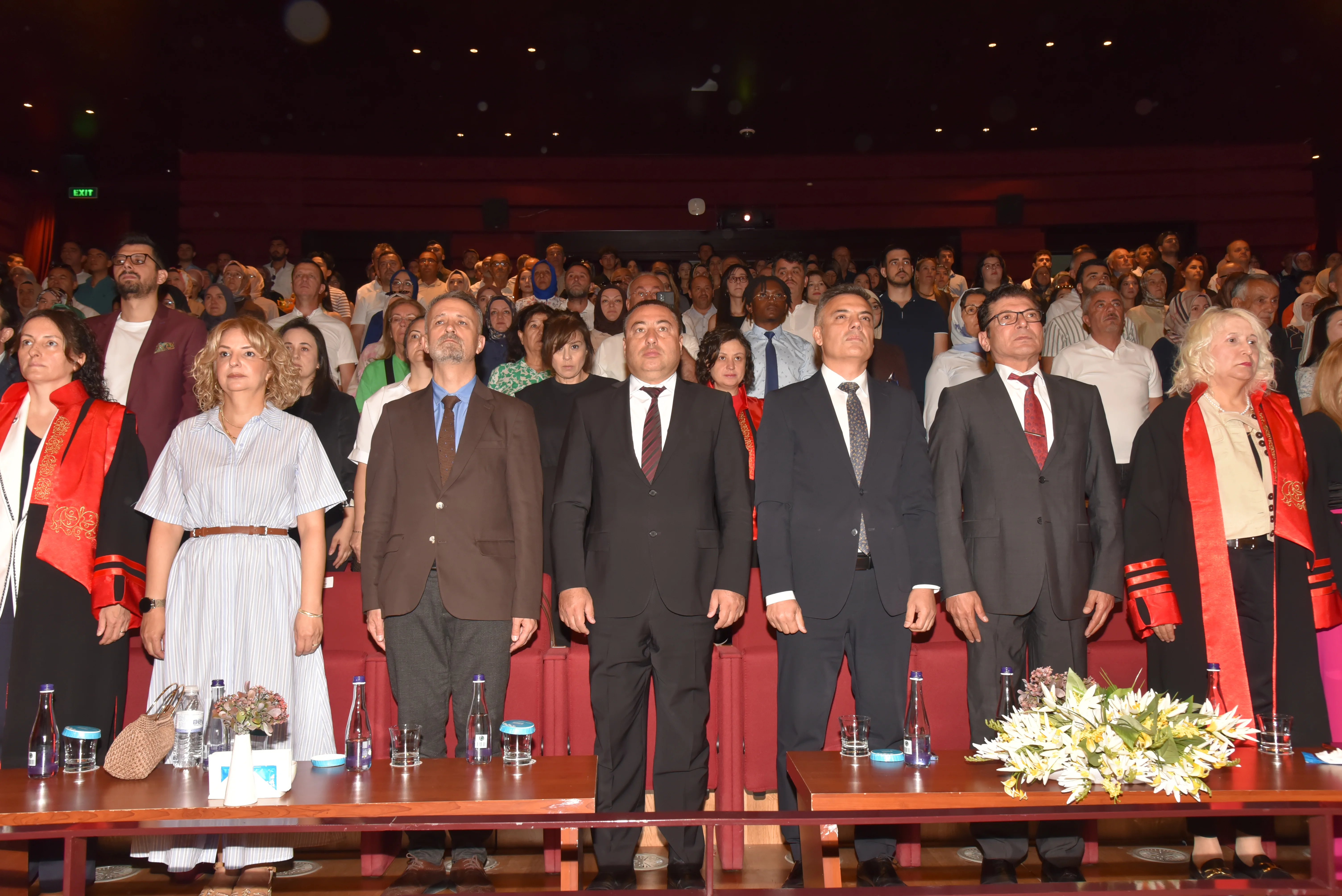 Fakültemiz 2025-2026 Eğitim-Öğretim Yılı Mezuniyet Töreni Yapıldı.