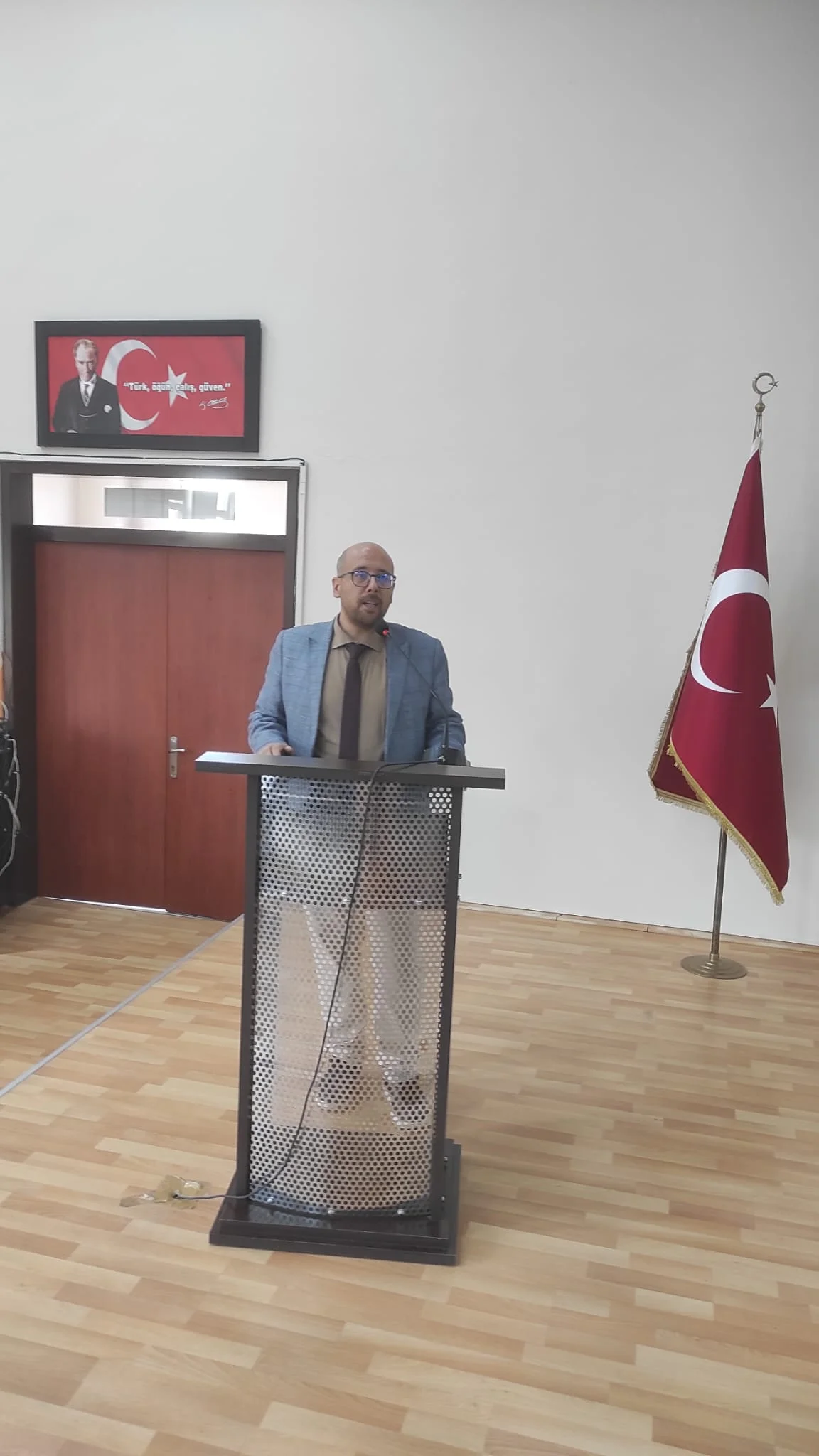2026-2027 Akademik Yılı açılış dersi ve oryantasyon programı, Fakültemizde düzenlenen etkinliklerle gerçekleştirildi.