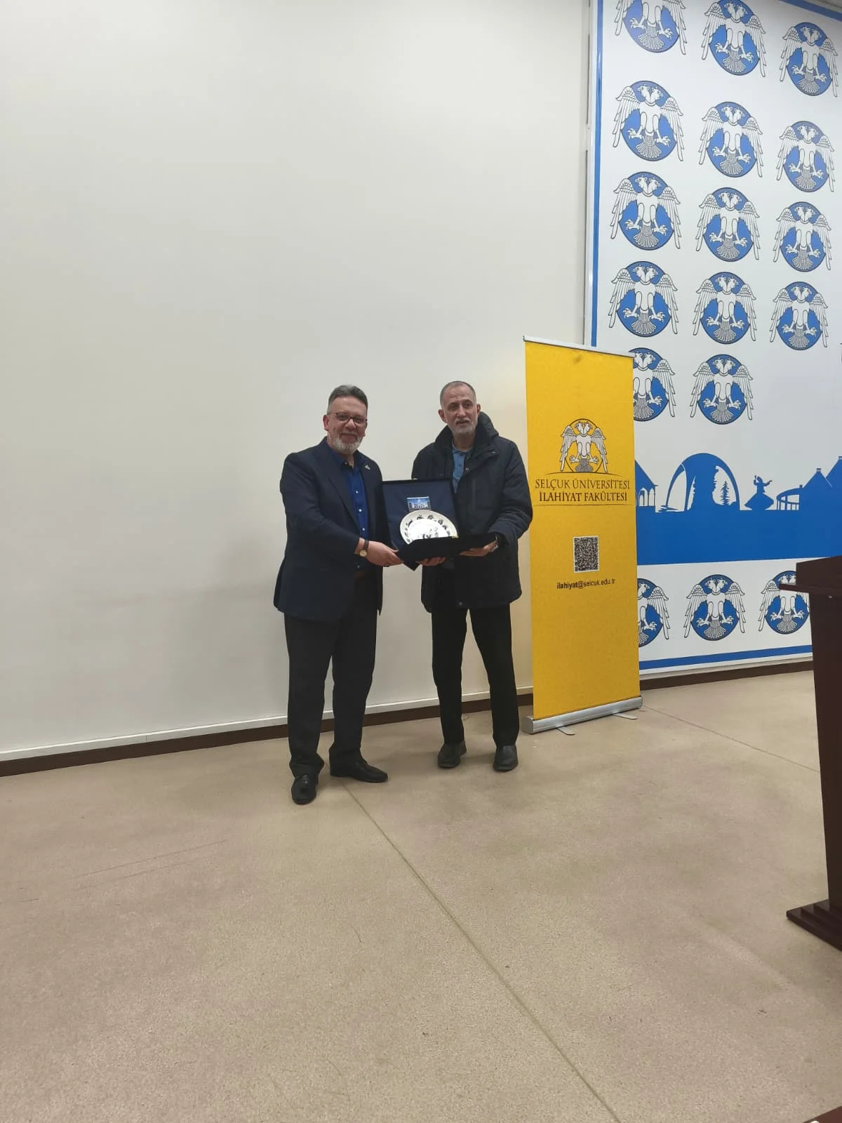Filistin: Bitmeyen Kıyam" Konferansı Gerçekleşti