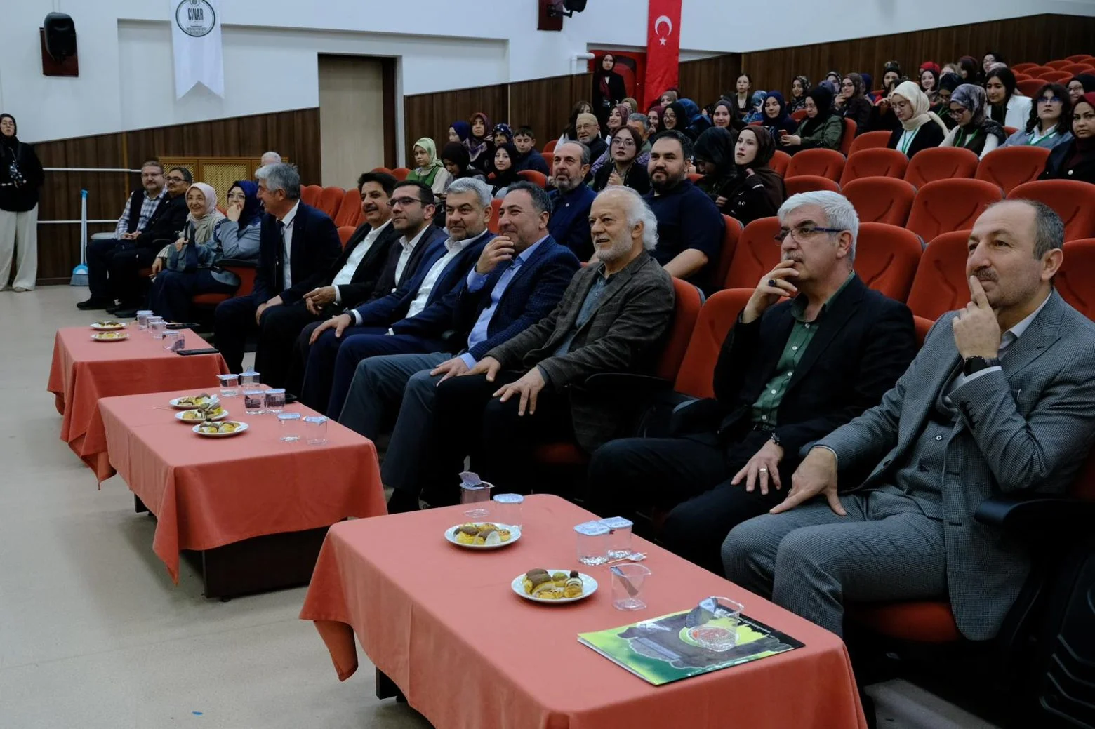 Fakültemizde Gençlerin Sesi Yükseldi: “Çınar Meclis” TBMM Simülasyonu Başladı
