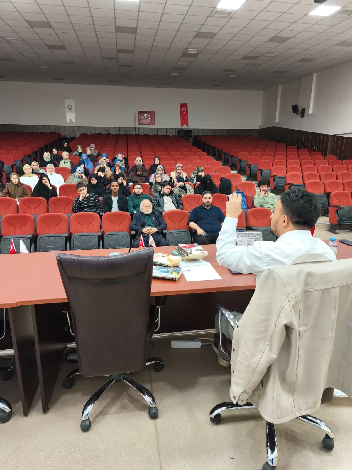 “Konformizme Karşı Bir Kalem: Bülent Akyürek’in Fikri Mirası” Konferansı Gerçekleştirildi