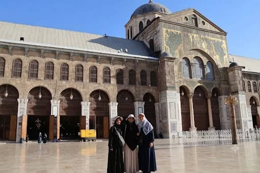 Öğrencilerimiz Şam’daki Arapça Yaz Eğitim Programını Başarıyla Tamamladı