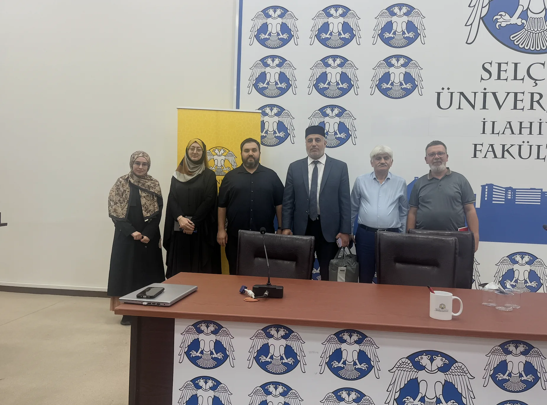 Prof. Dr. Salah Ebu’l-Hâc Fakültemizde Fıkıh Ekollerinin Gerekliliği Üzerine Bir Konferans Verdi