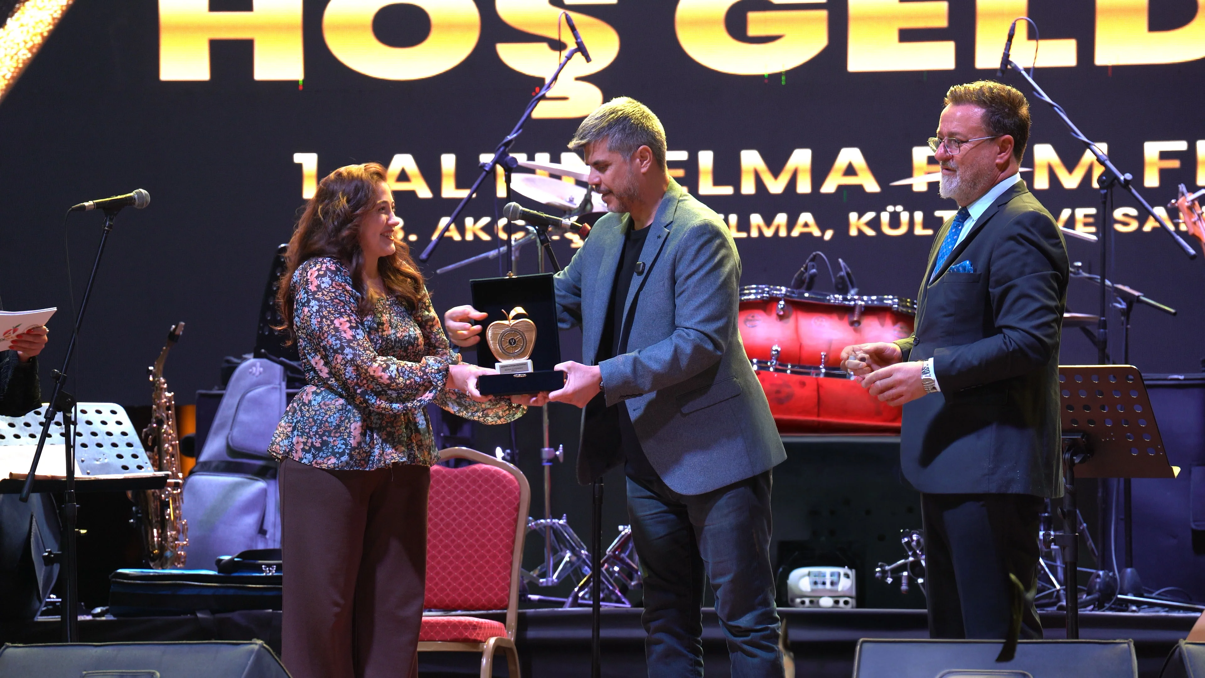 Selçuk İletişime Festivalden ikincilik ödülü: ‘Nevniyaz’ Belgeseli Akçaşehir’de dereceye girdi