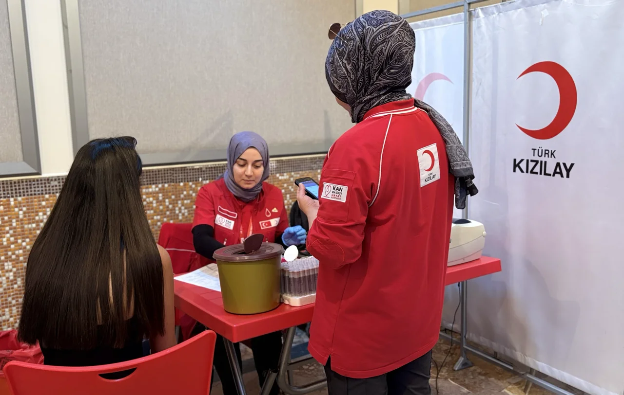 İletişim Fakültesinde kan bağışı kampanyası düzenlendi