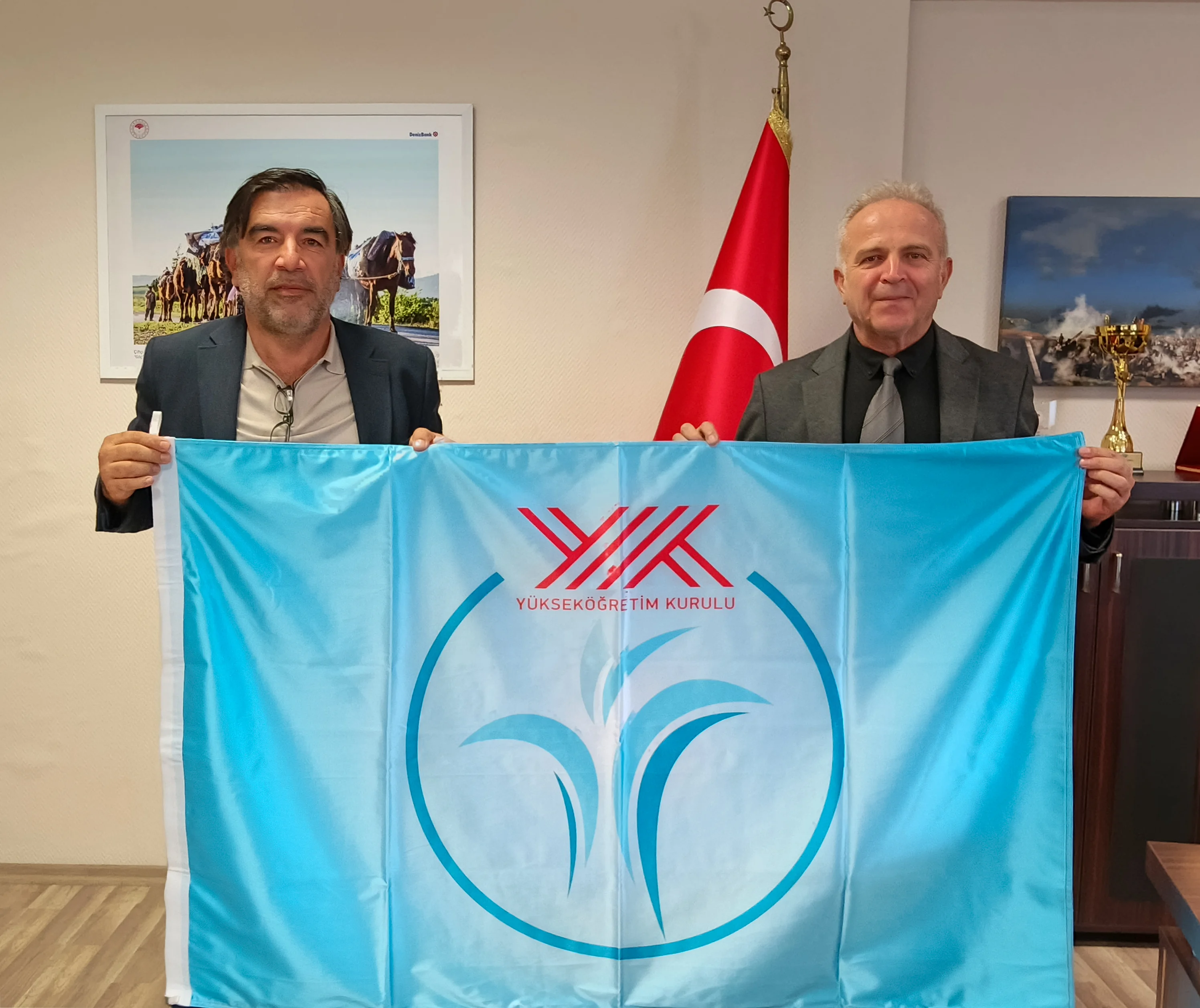 İletişim Fakültesi YÖK’ten Mavi Bayrak aldı
