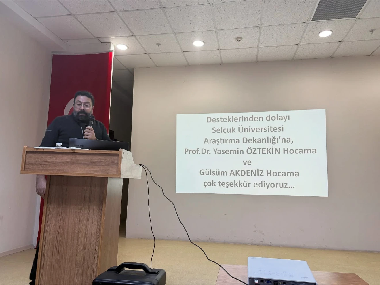 Ilgın Meslek Yüksekokulu’nda TÜBİTAK 2209 Proje Eğitimi
