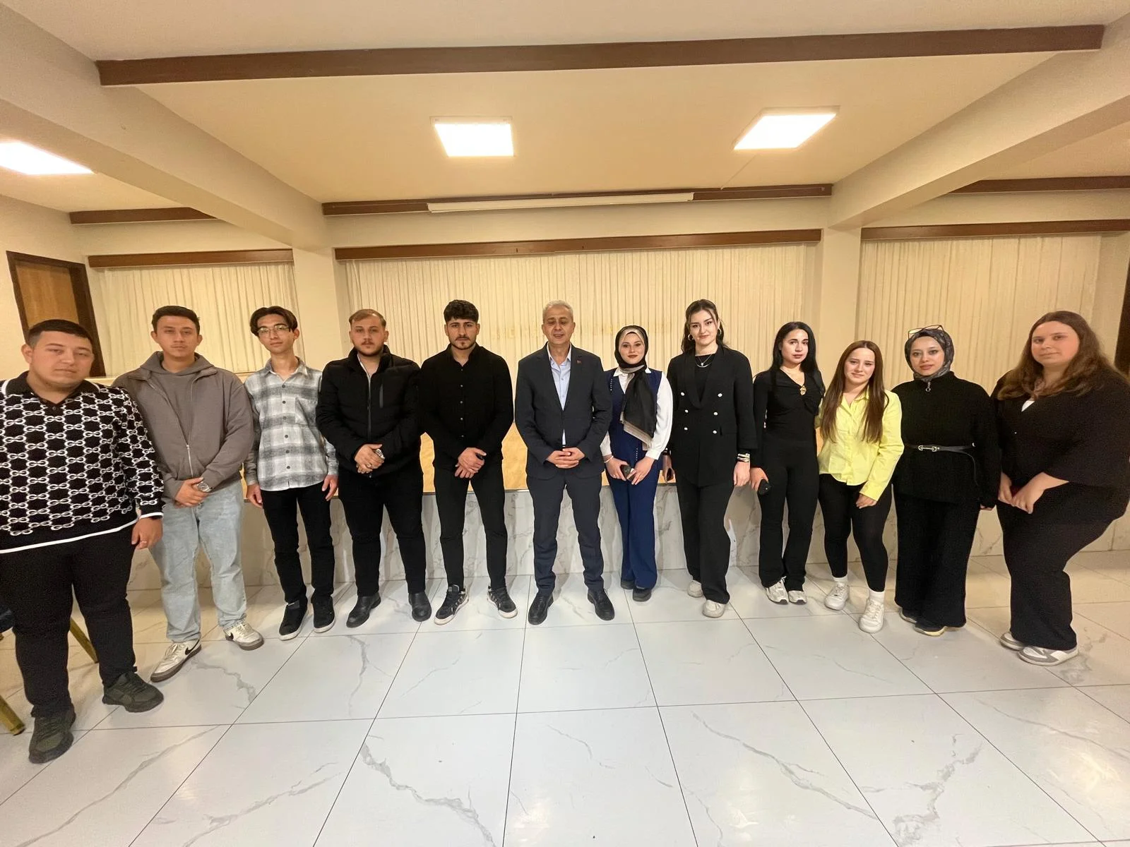 Yerel Yönetimler Programı Öğrencilerimiz Kadınhanı İlçe Belediye Meclisi Mayıs Ayı toplantısına katıldılar.