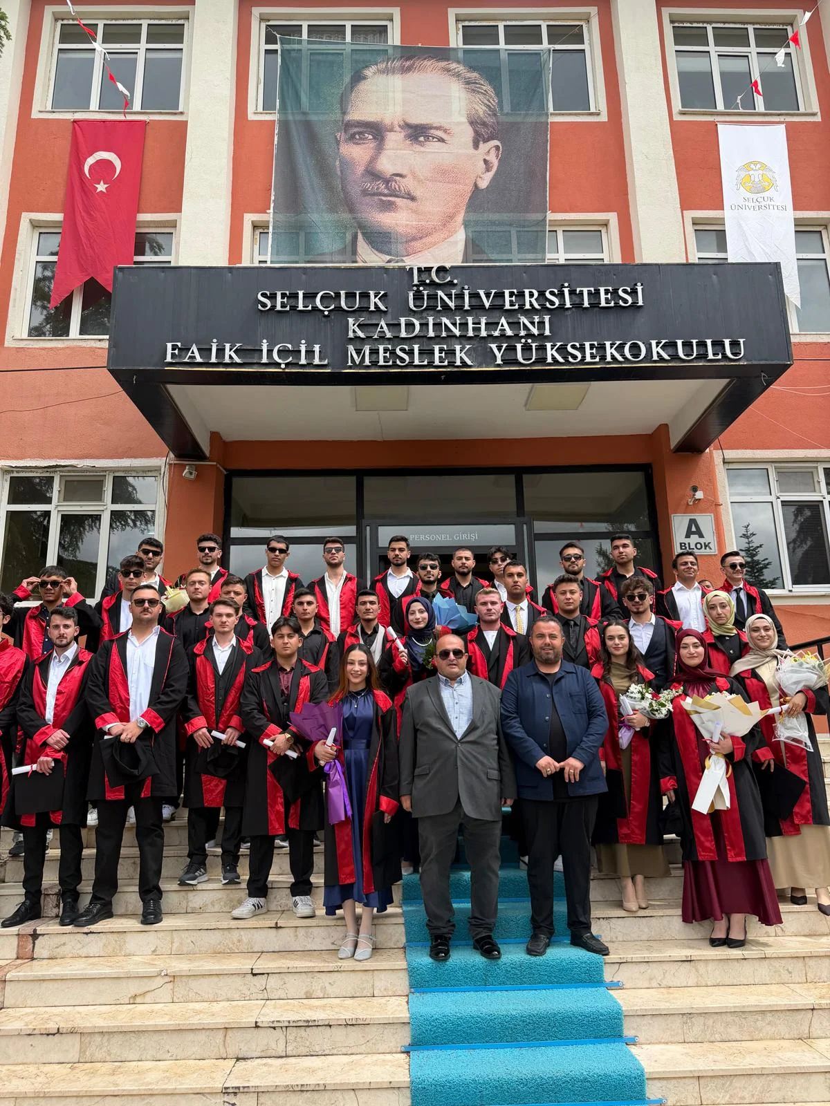 Okulumuzda Mezuniyet Coşkusu