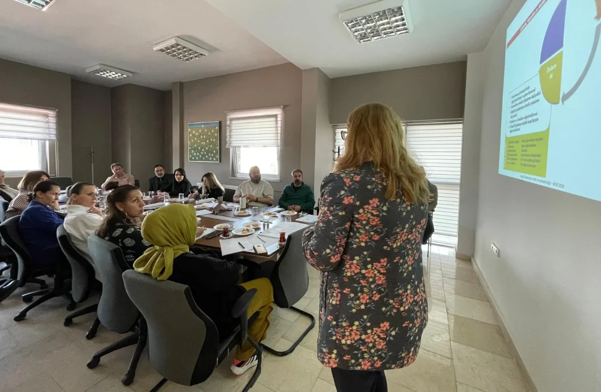 Kurumsal Kalite Süreçleri Güçleniyor: Haftalık Değerlendirme Toplantıları Devam Ediyor!