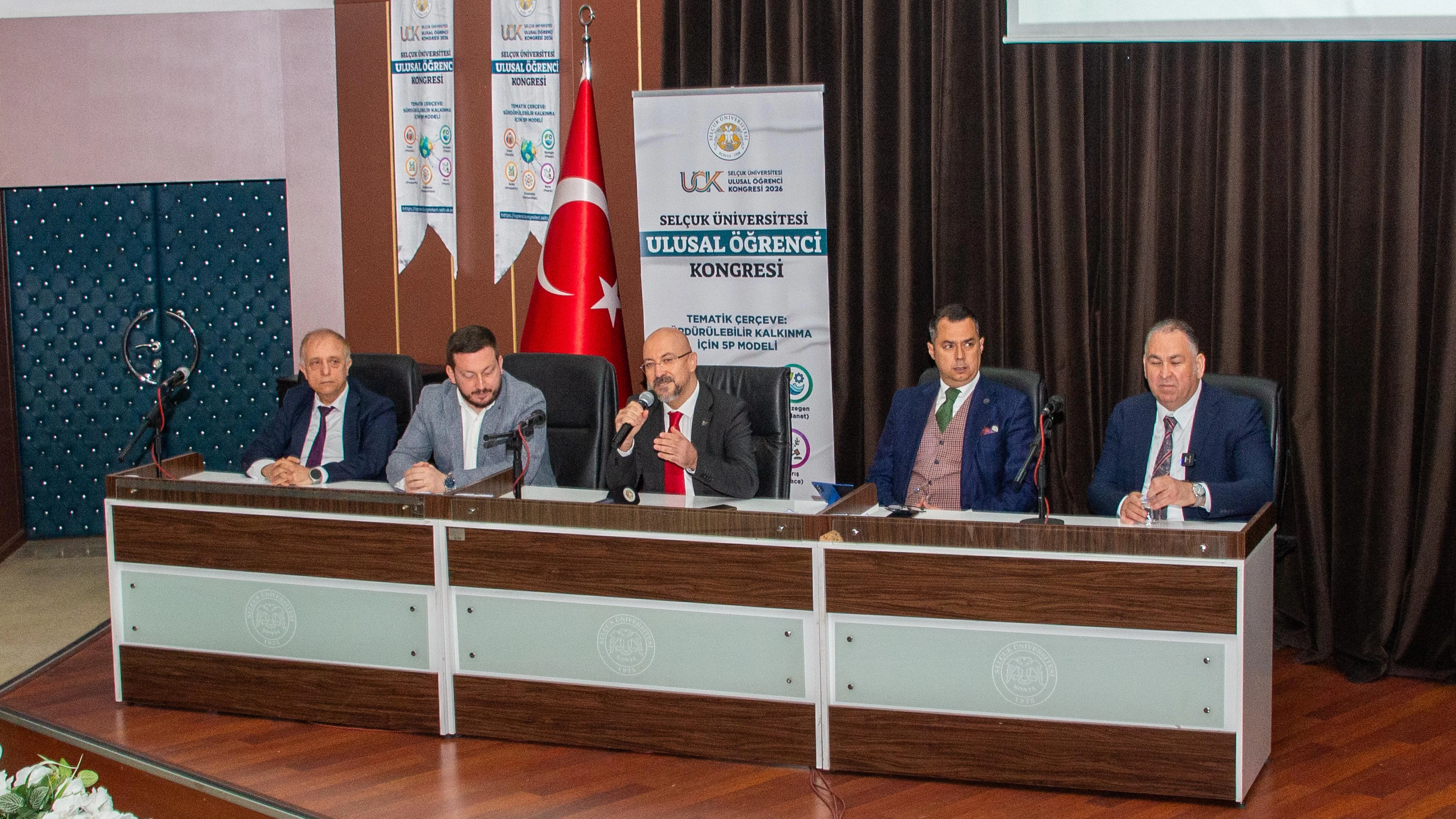 30 üniversiteden öğrenciler Ulusal Öğrenci Kongresinde buluştu