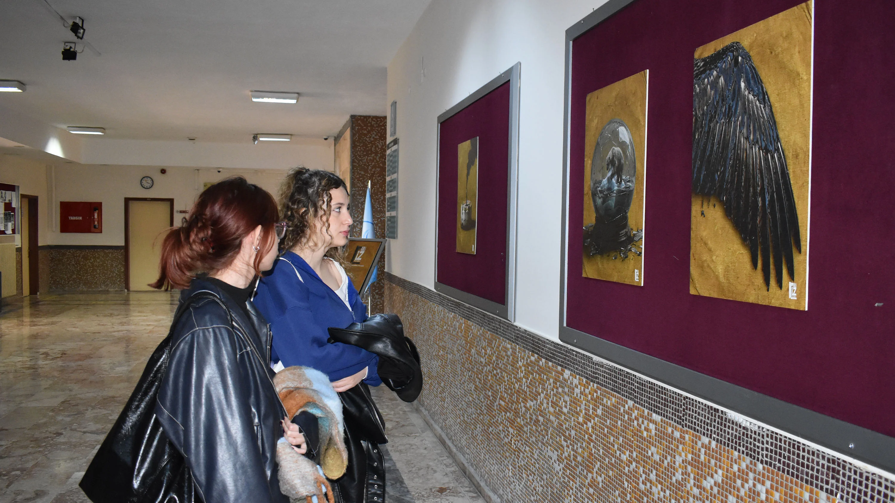 Çevre kirliliğine dikkat çeken “Kirli İz” sergisi açıldı