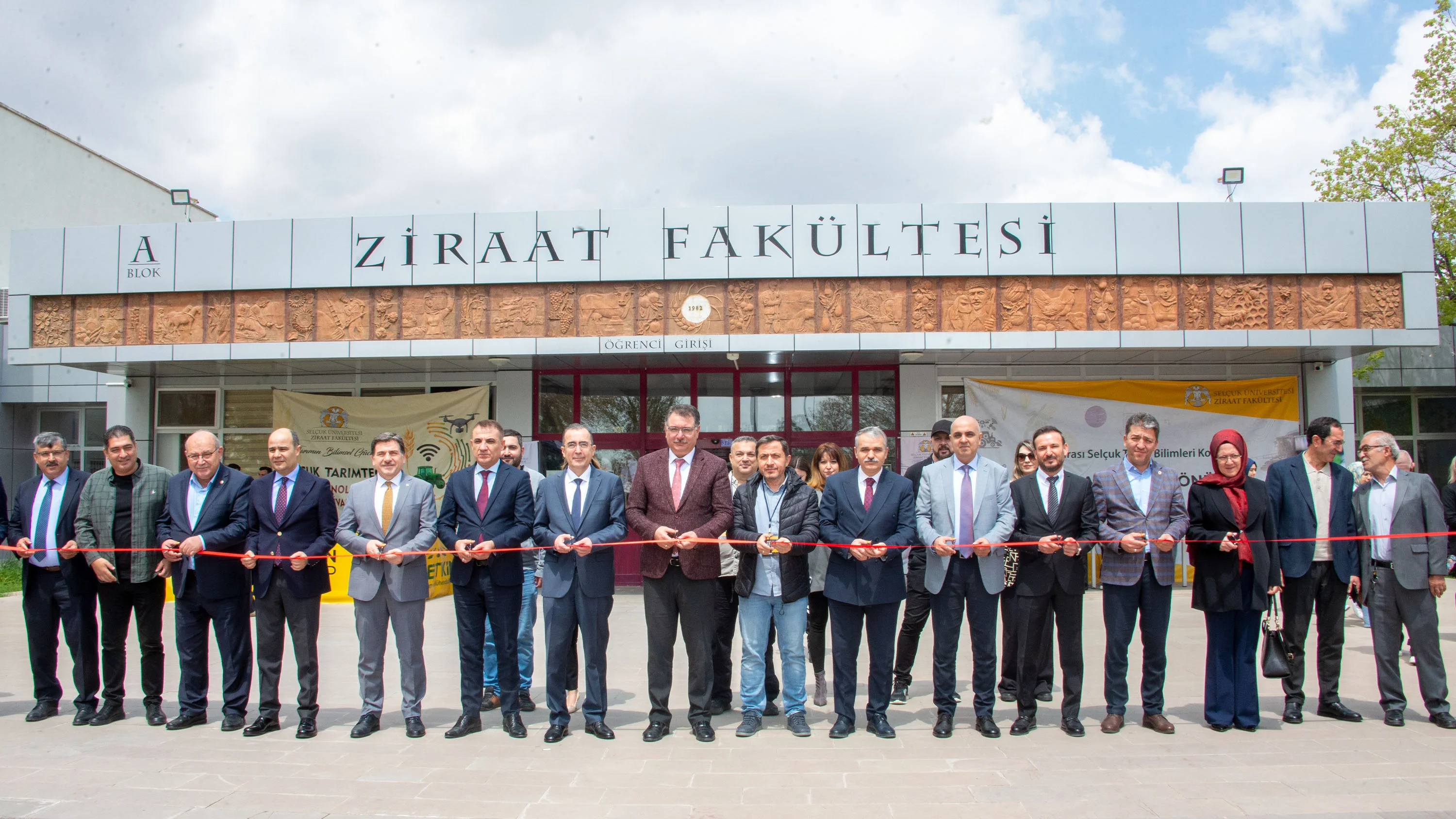 Selçuk Tarımtech’26 Tarım Teknolojileri Festivali başladı