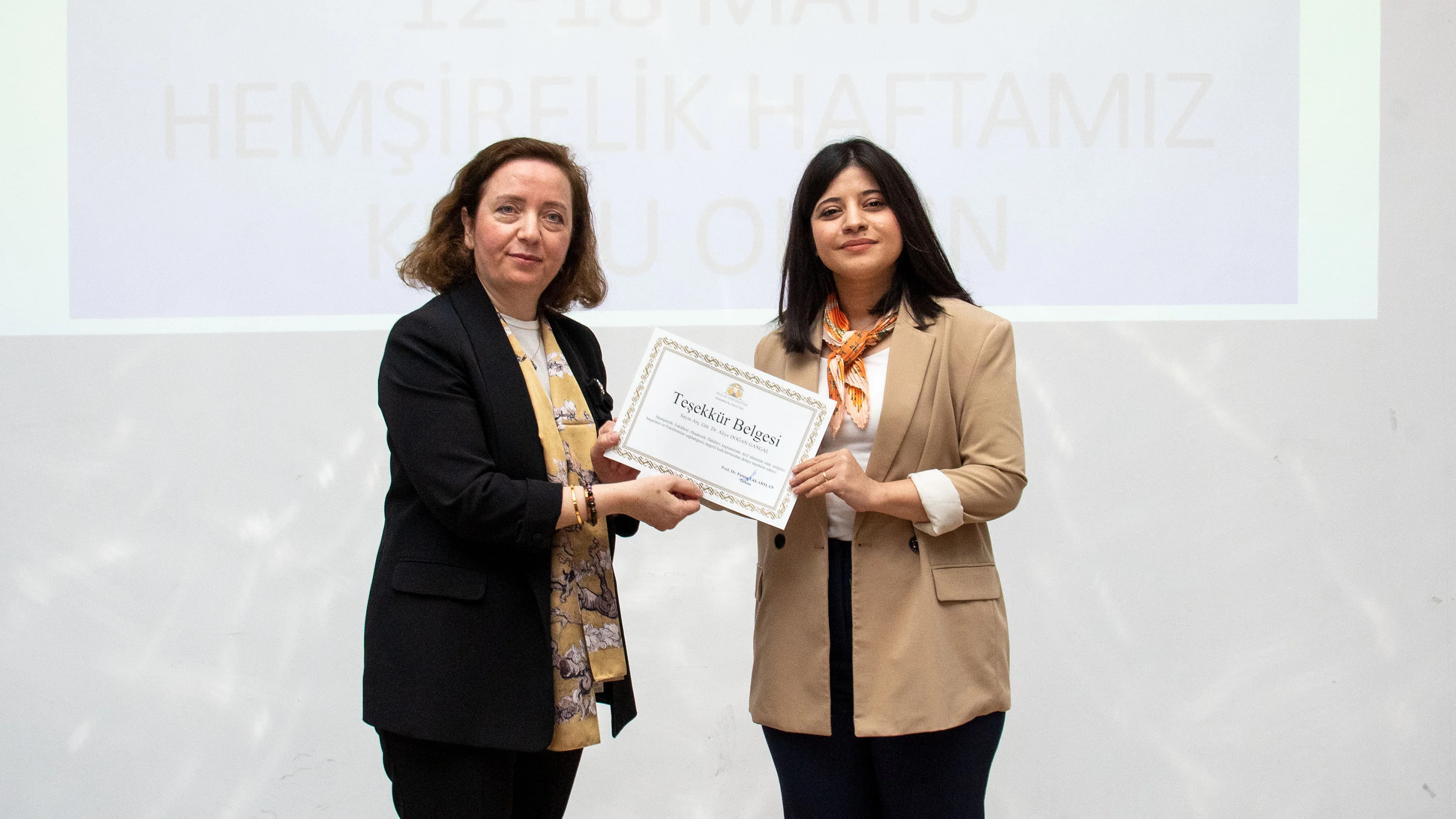 Selçuk Üniversitesinde Hemşireler Haftası kutlandı