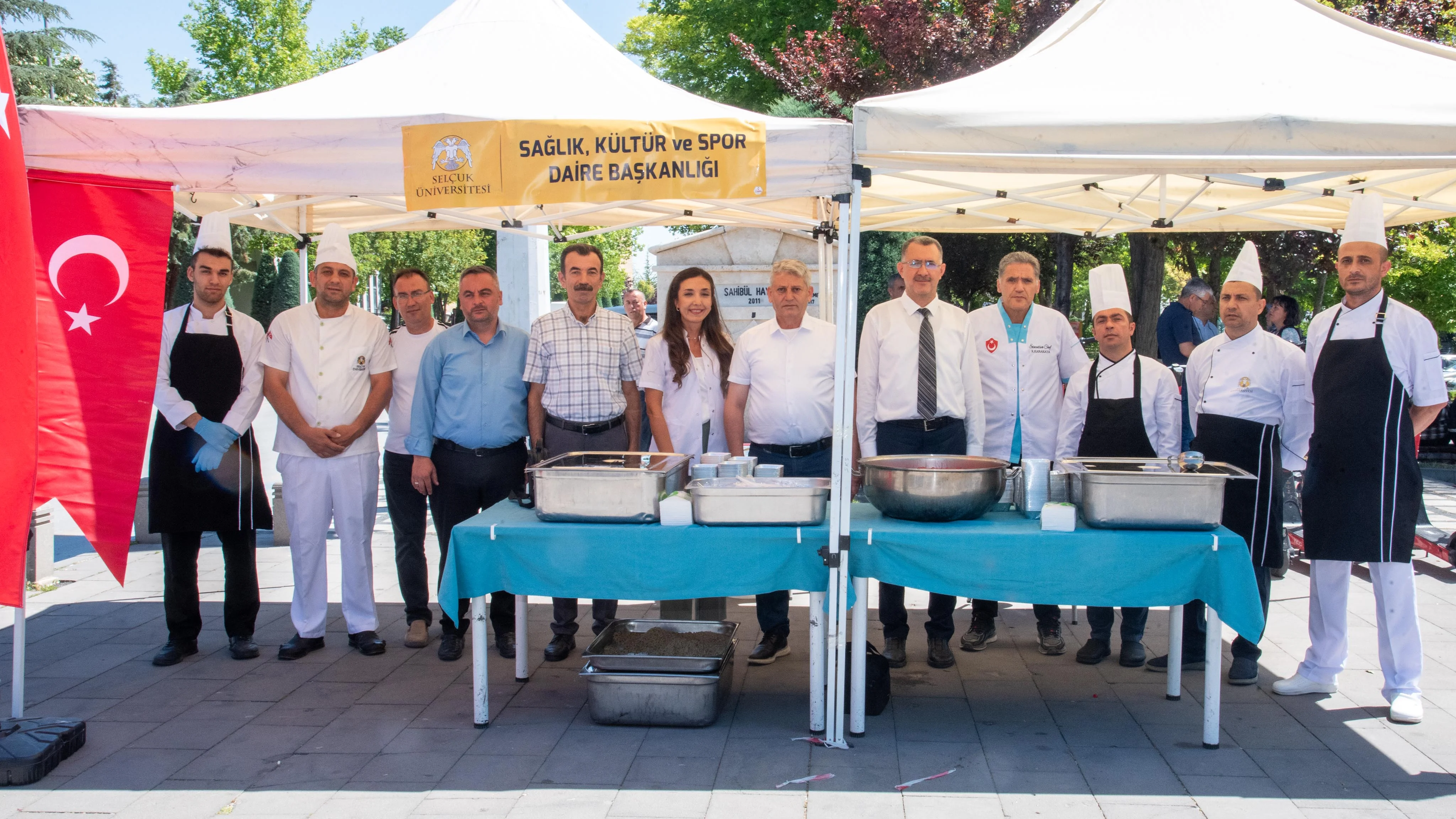 Selçuk Üniversitesinde aşure ikramı