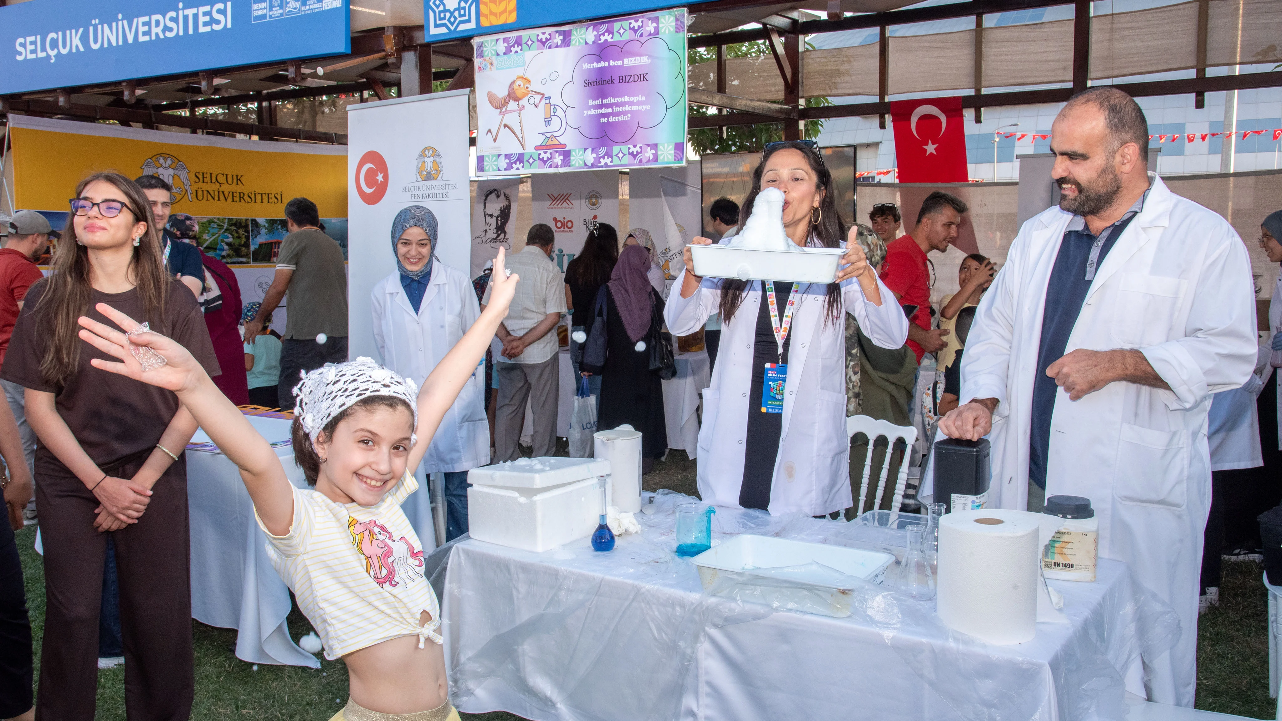 Konya Bilim Festivali’nde Selçuk Üniversitesi standına yoğun ilgi