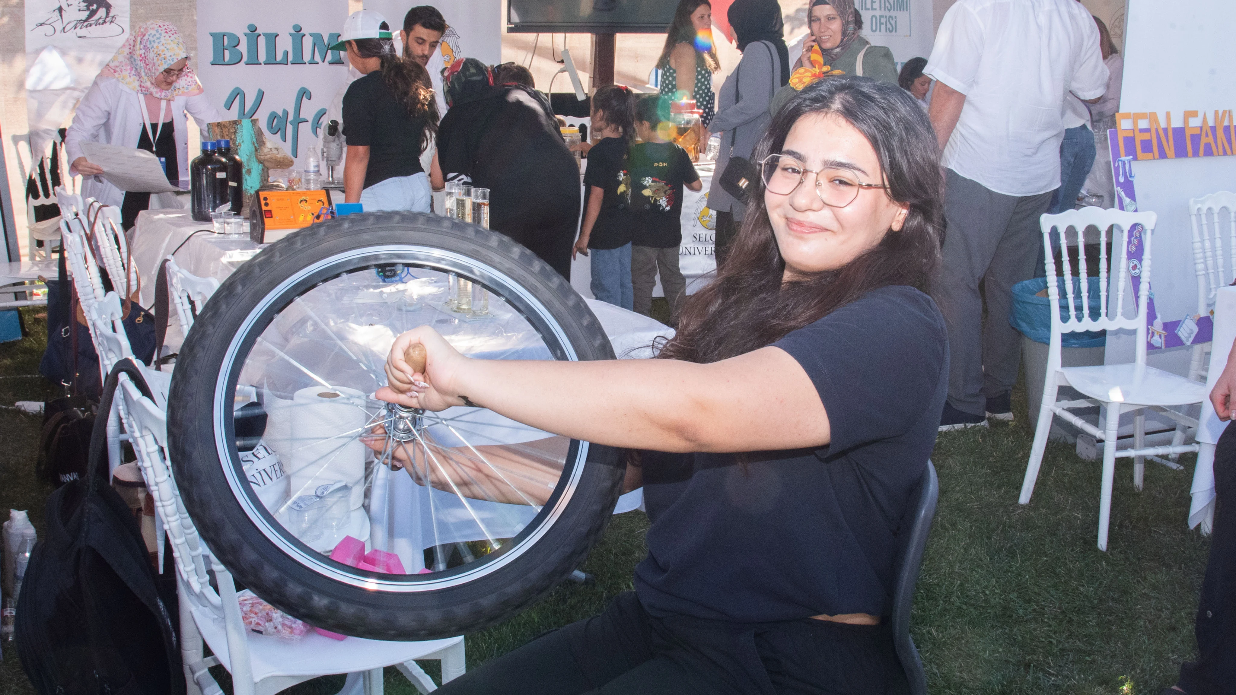 Konya Bilim Festivali’nde Selçuk Üniversitesi standına yoğun ilgi
